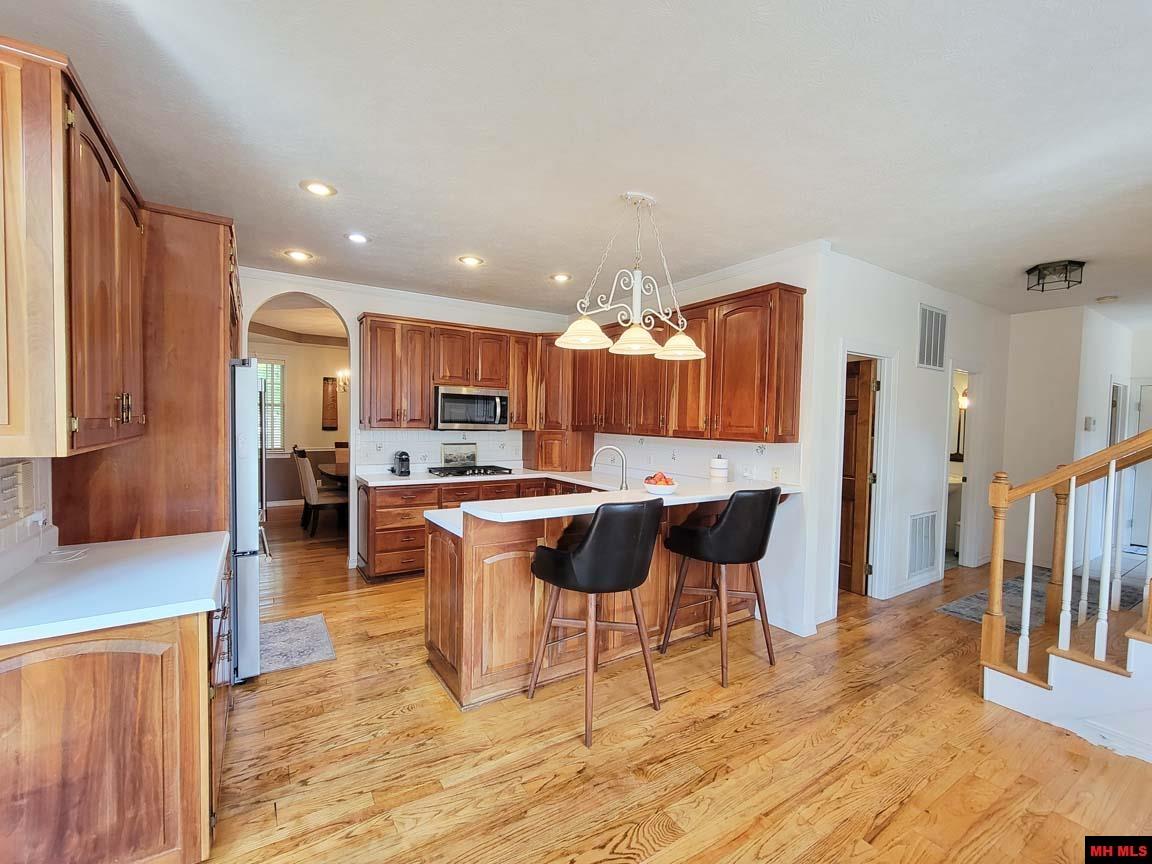 180 OAK TREE TERRACE Mountain Home, AR