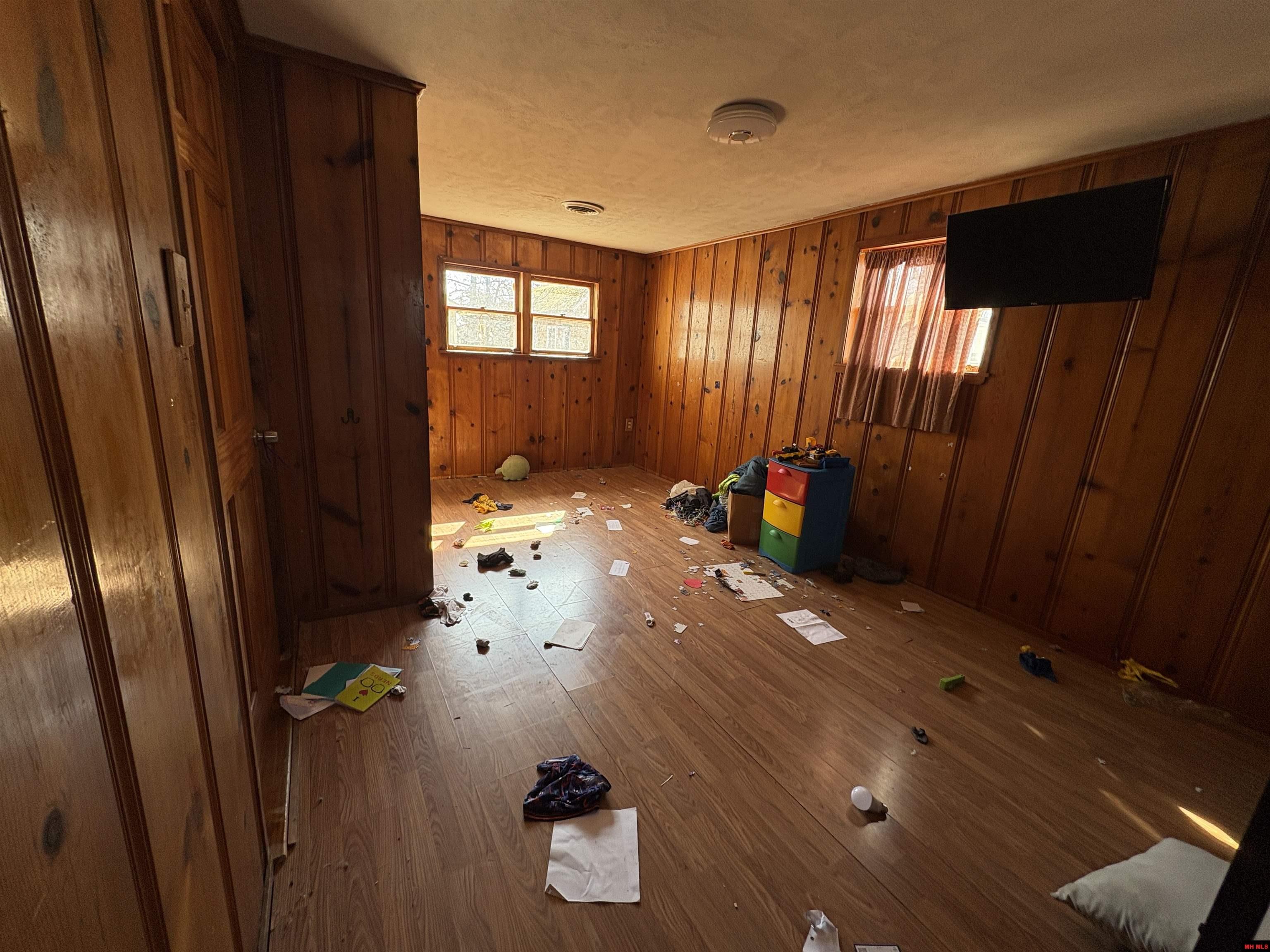 103 OAK STREET Bull Shoals, AR