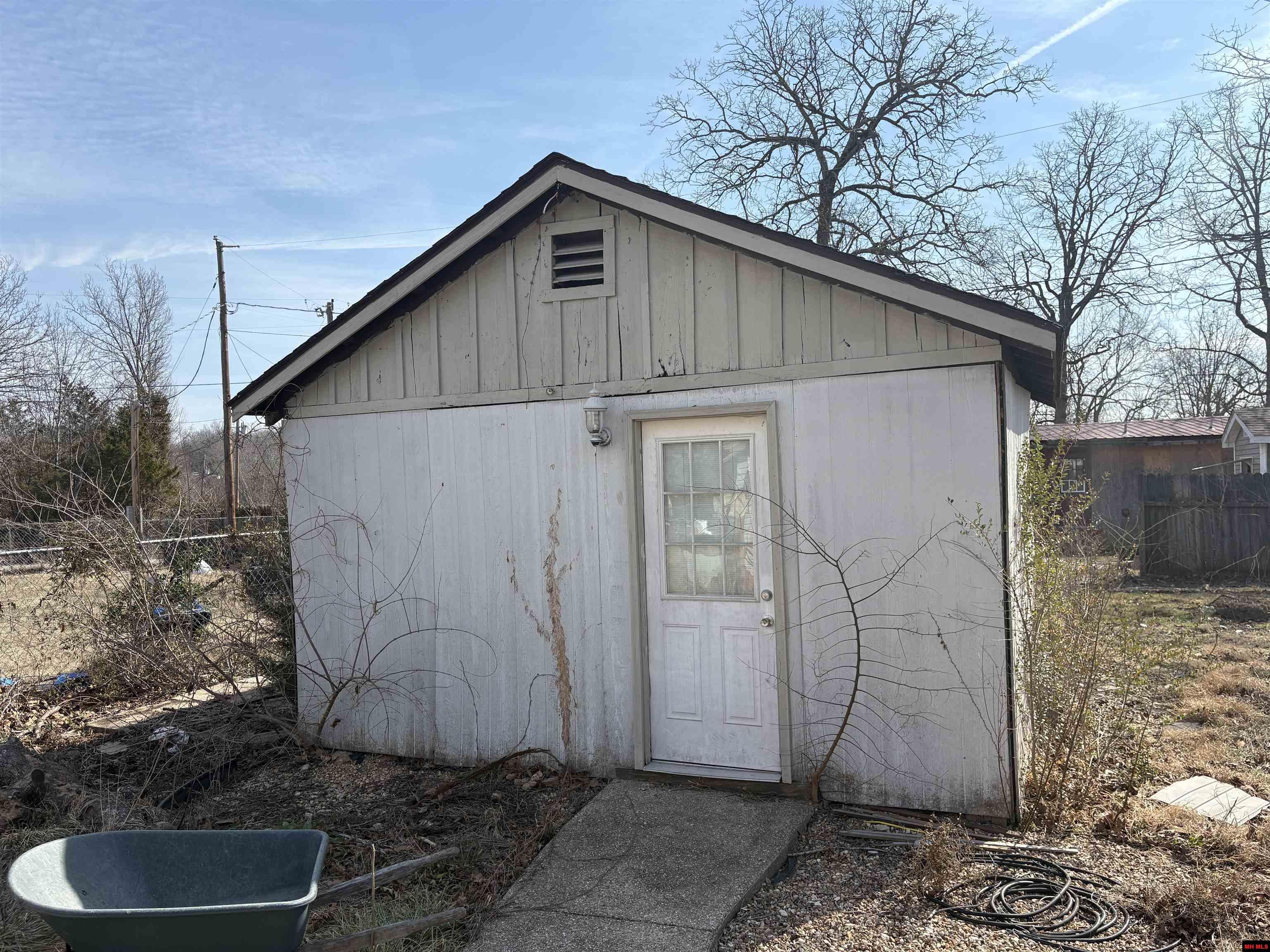 103 OAK STREET Bull Shoals, AR