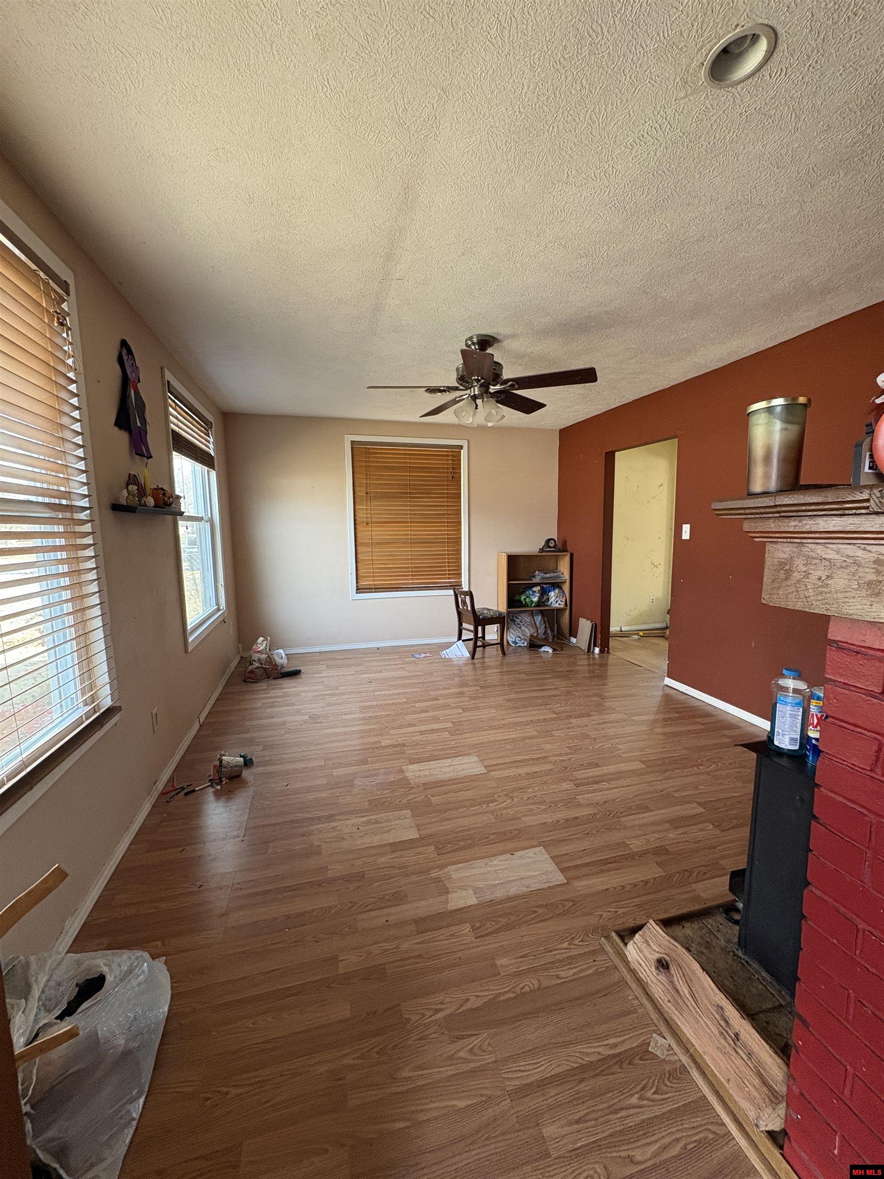 103 OAK STREET Bull Shoals, AR