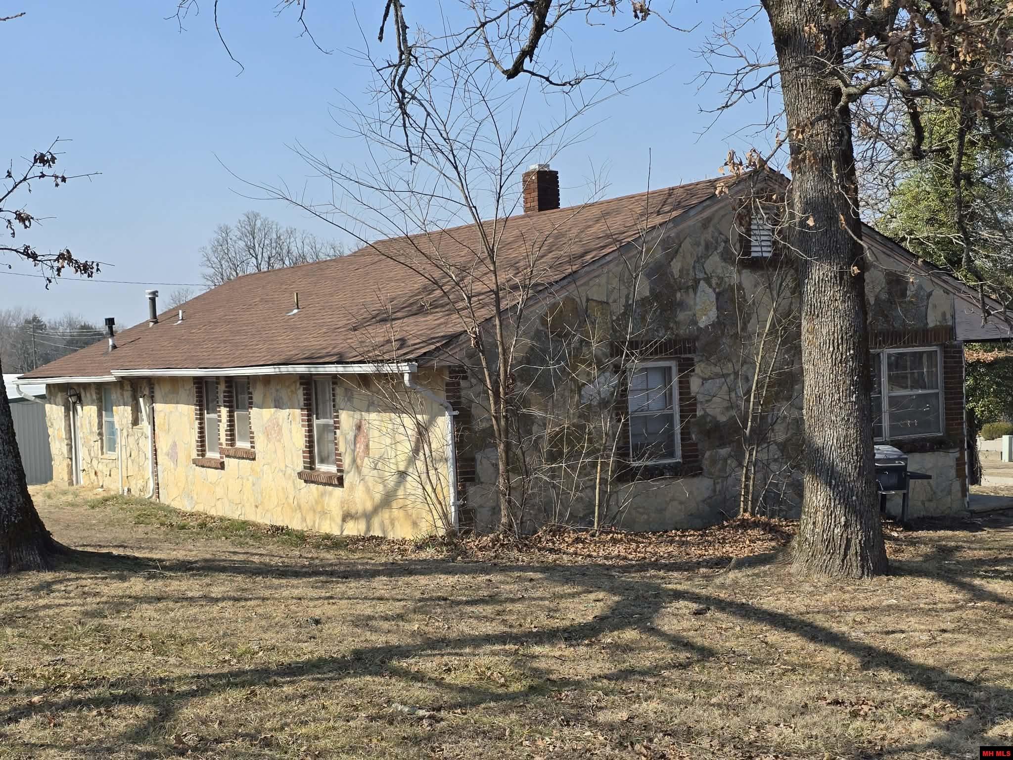 2150 HWY 5 NORTH Mountain Home, AR