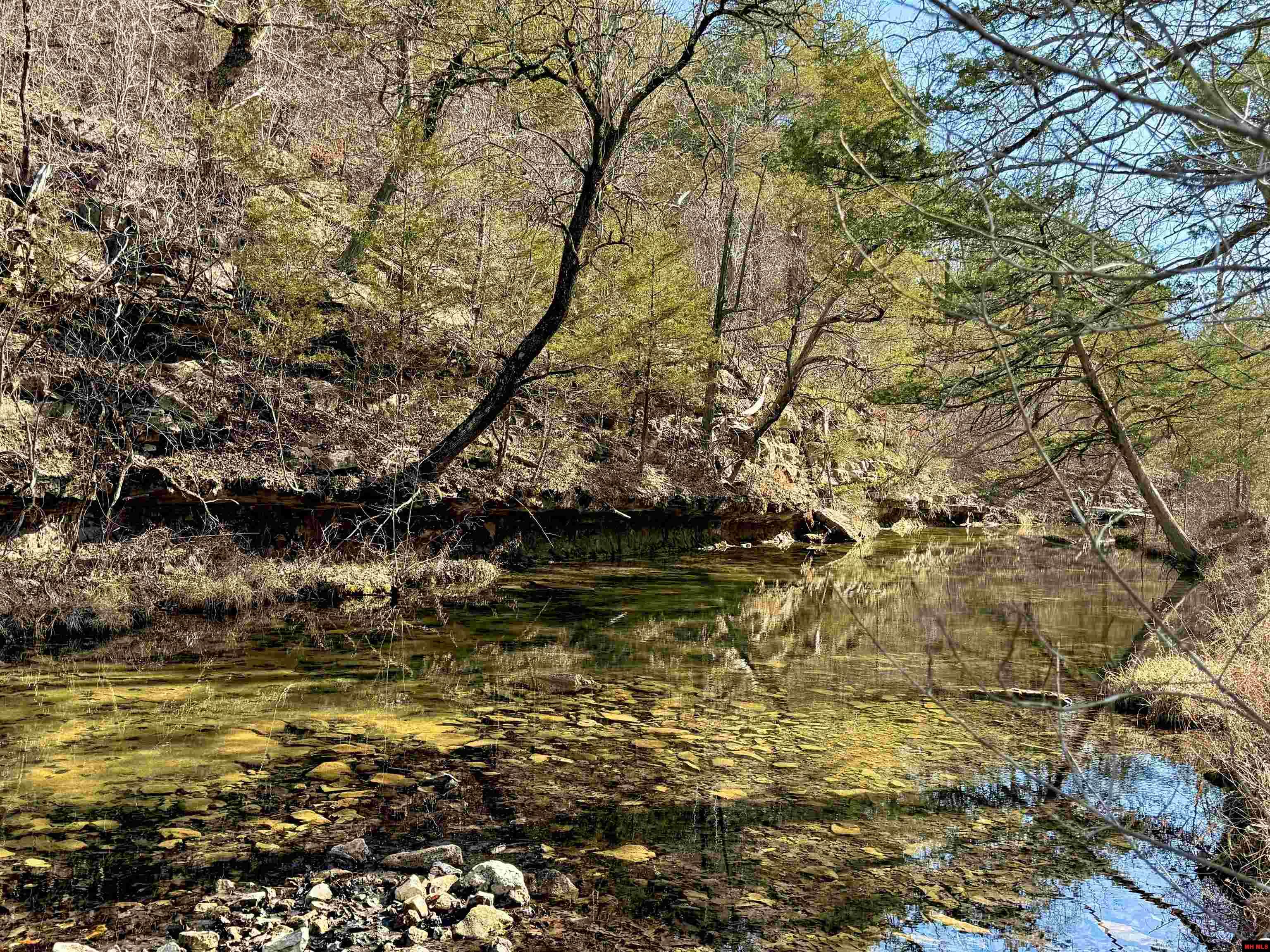 001-00758-000 Hand Cove Road