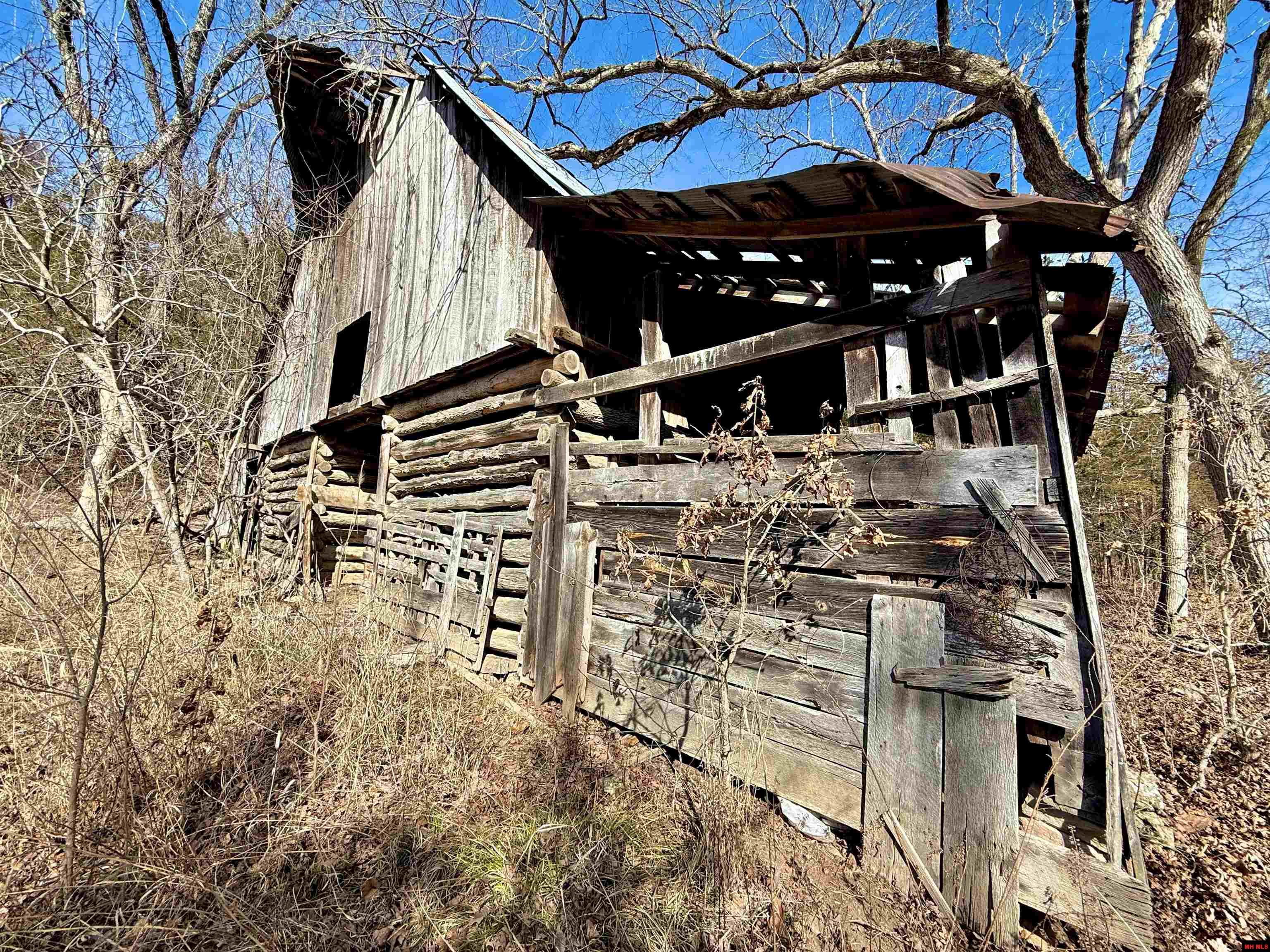 001-00758-000 Hand Cove Road