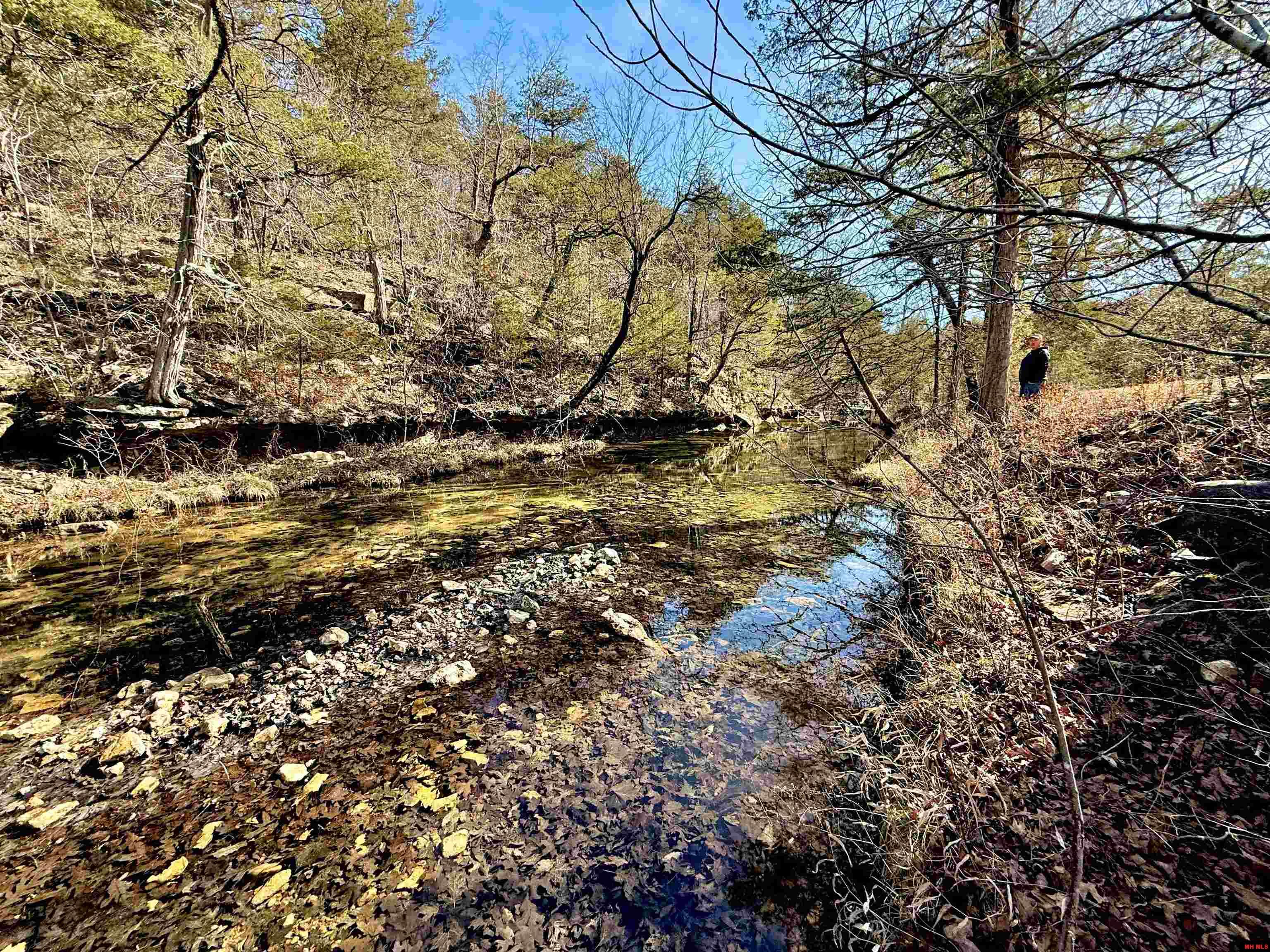 001-00758-000 Hand Cove Road