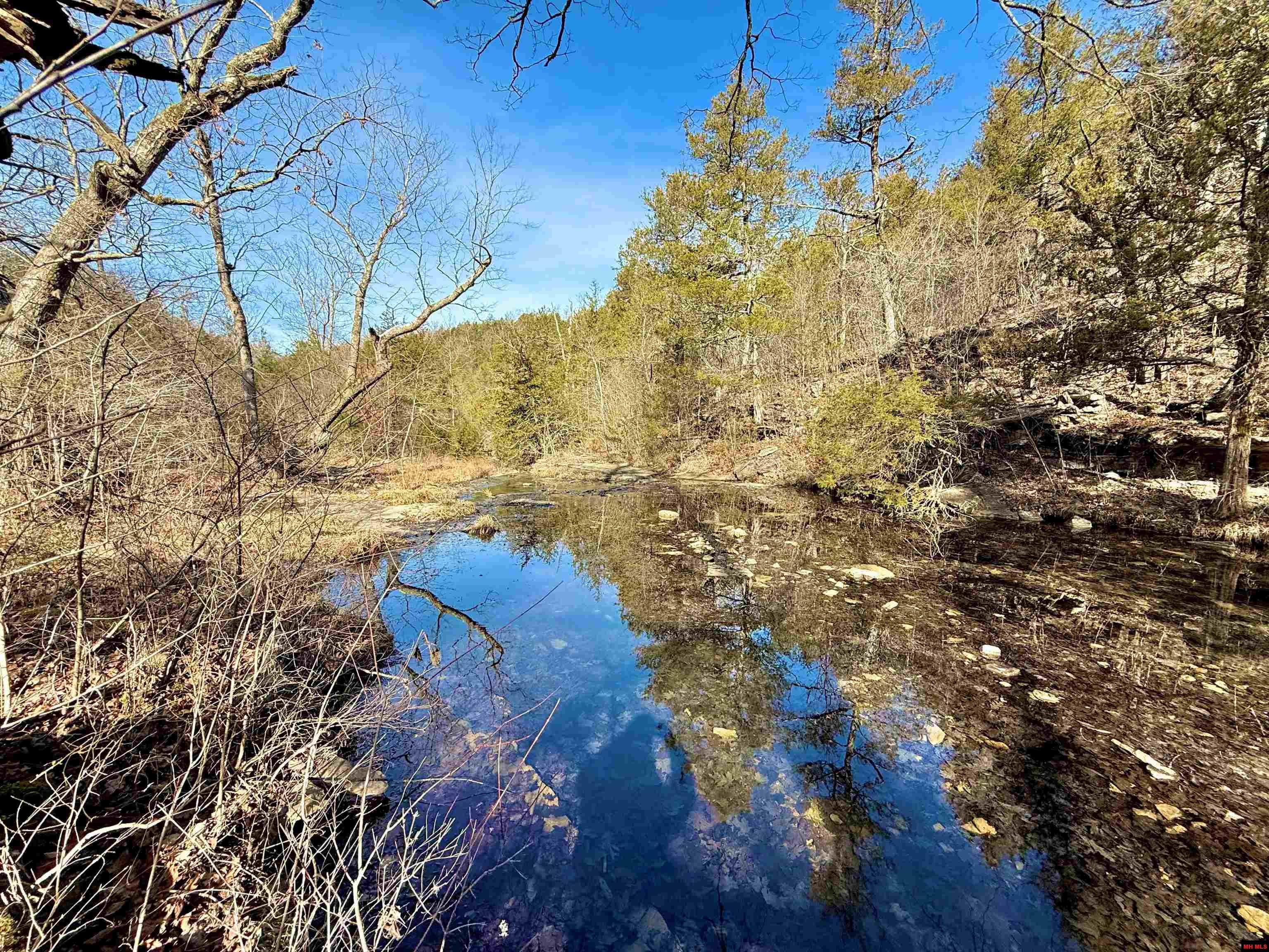 001-00758-000 Hand Cove Road