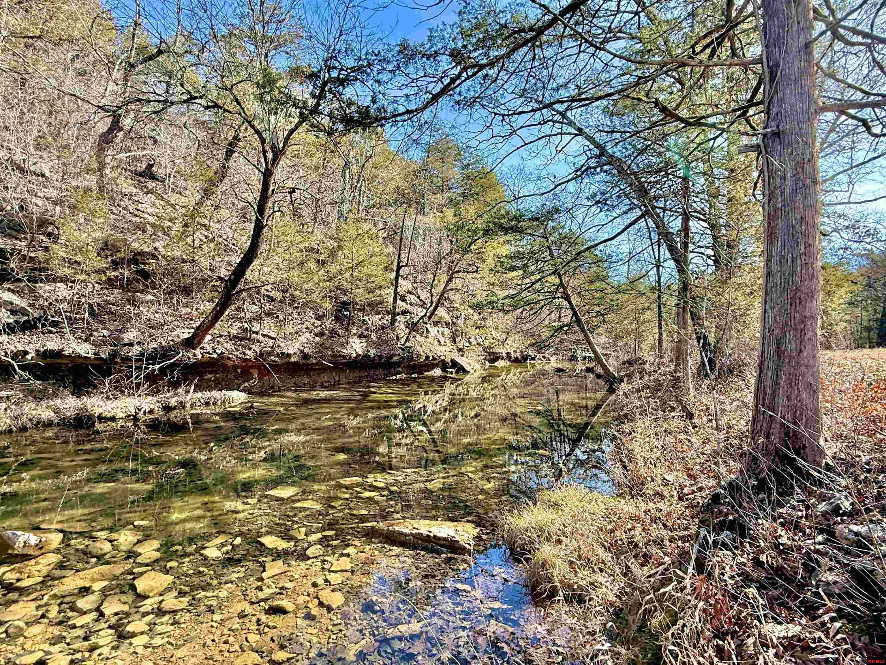 001-00758-000 Hand Cove Road