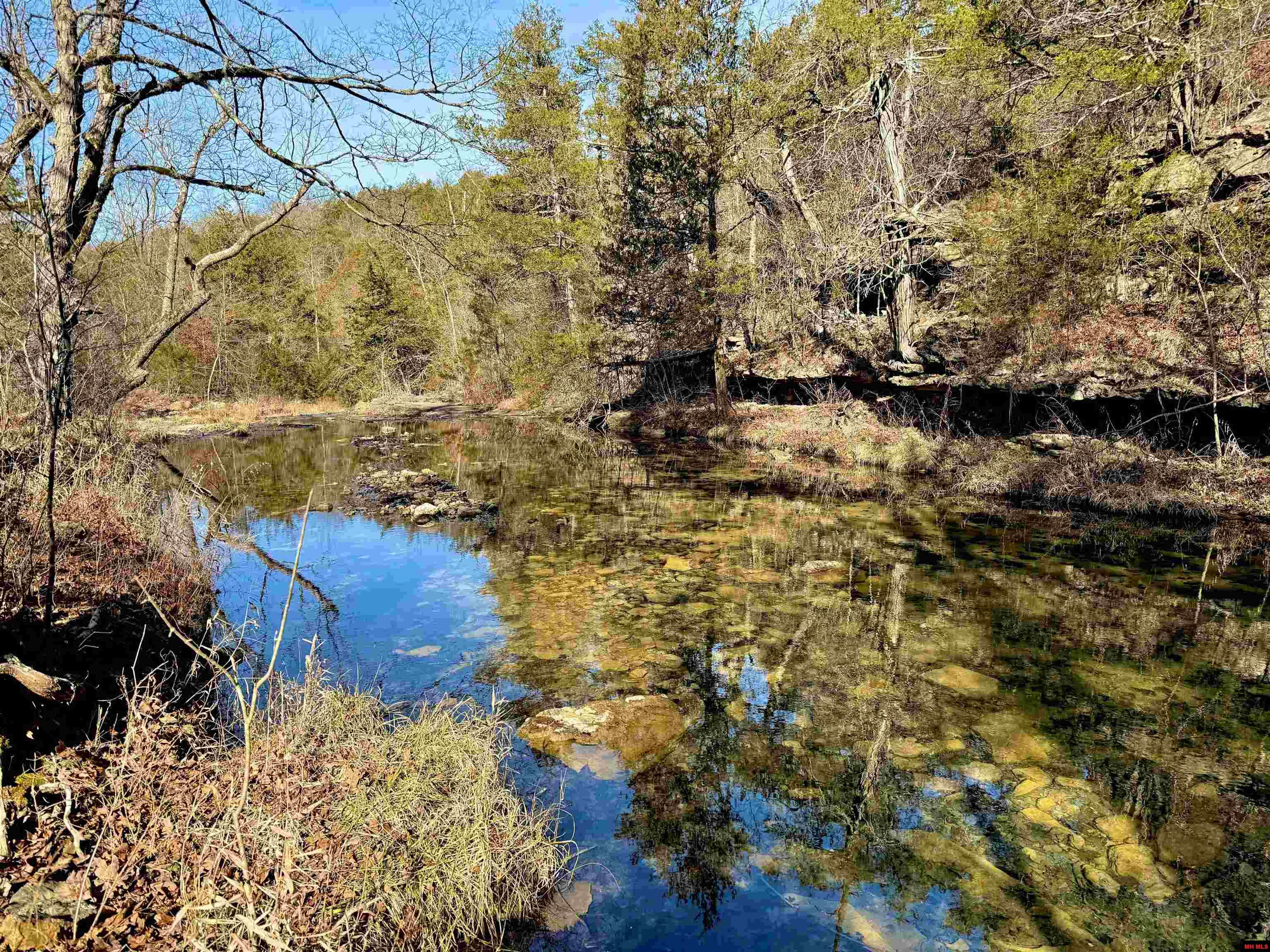 001-00758-000 Hand Cove Road