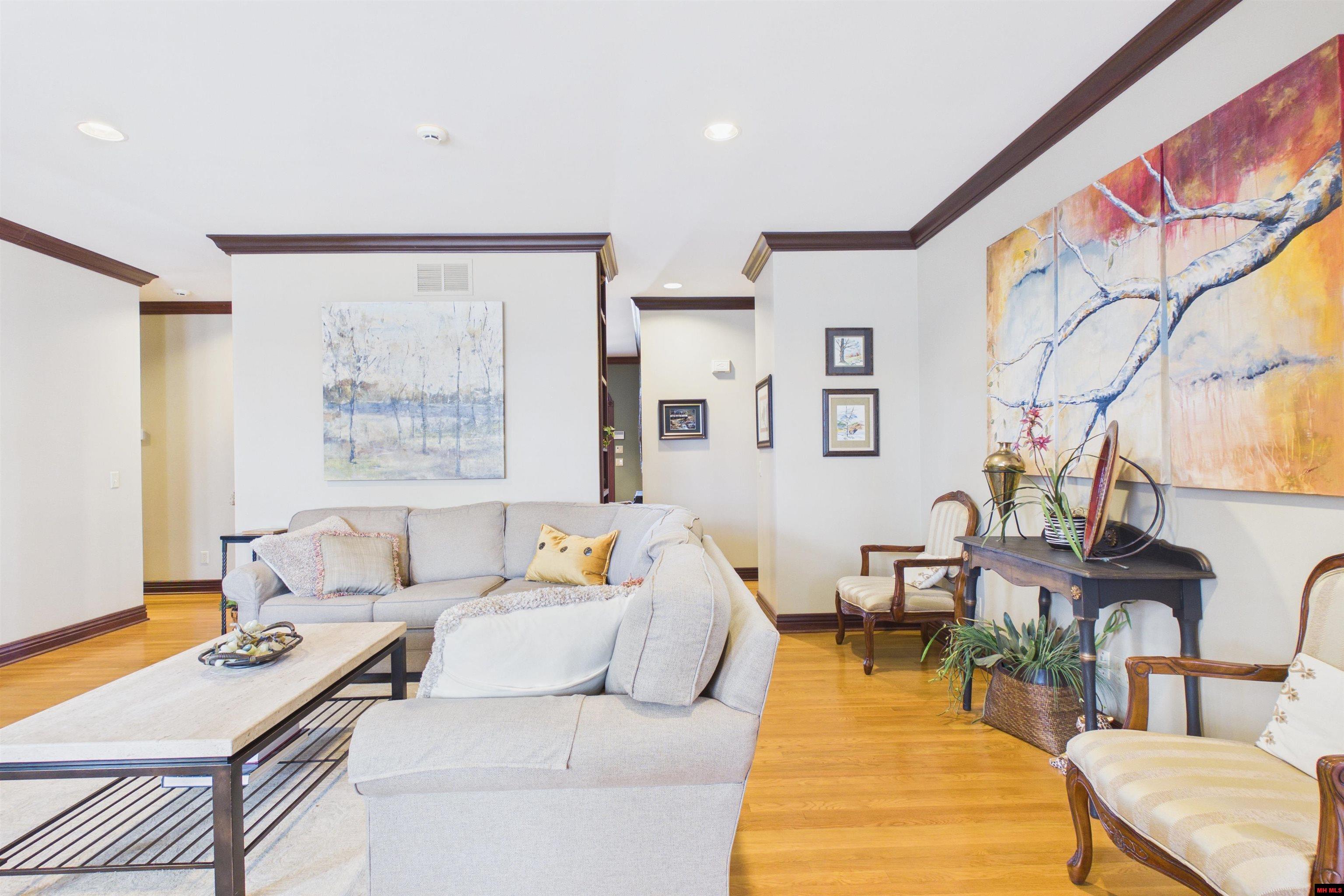 614 Leatherwood Drive