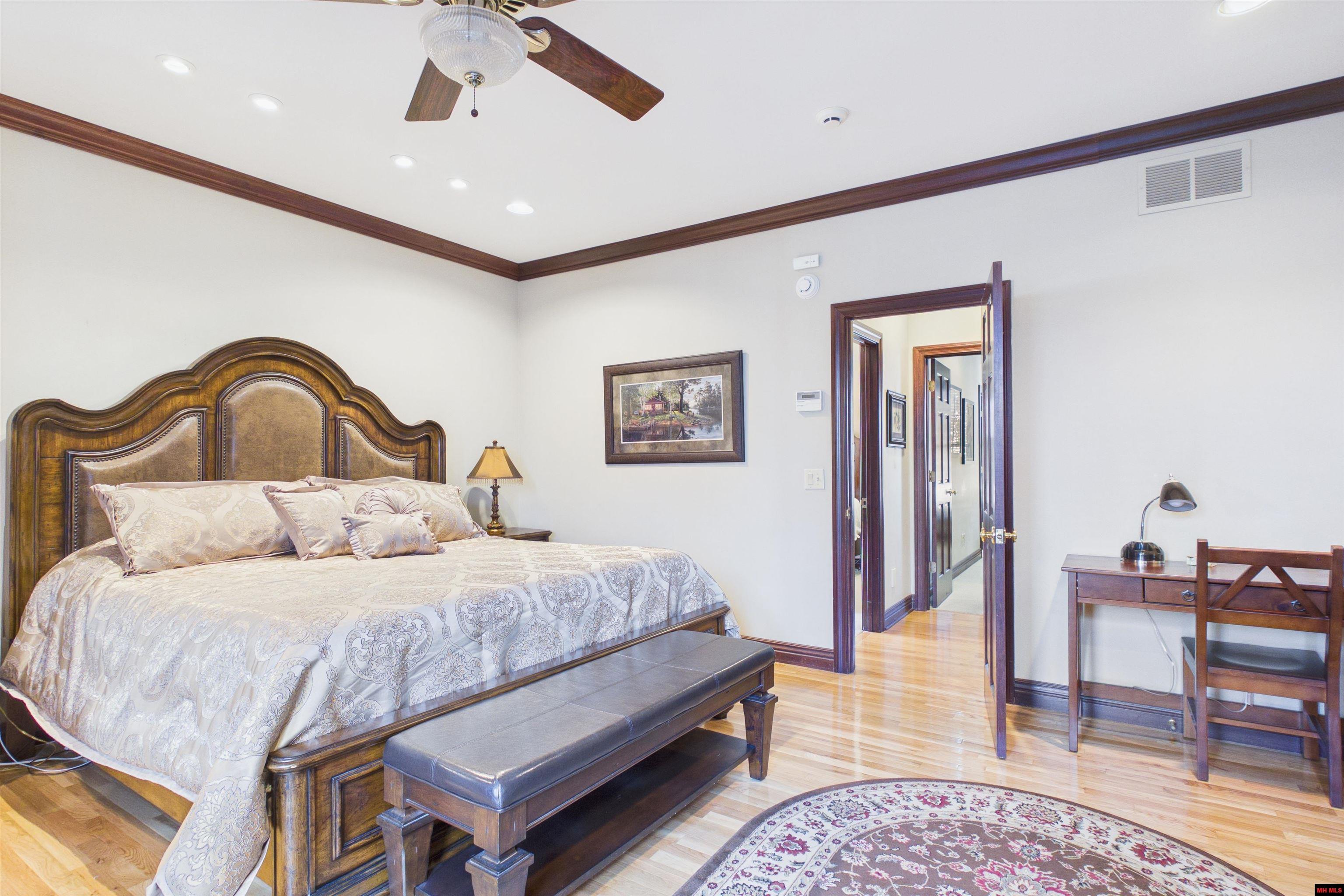 614 Leatherwood Drive