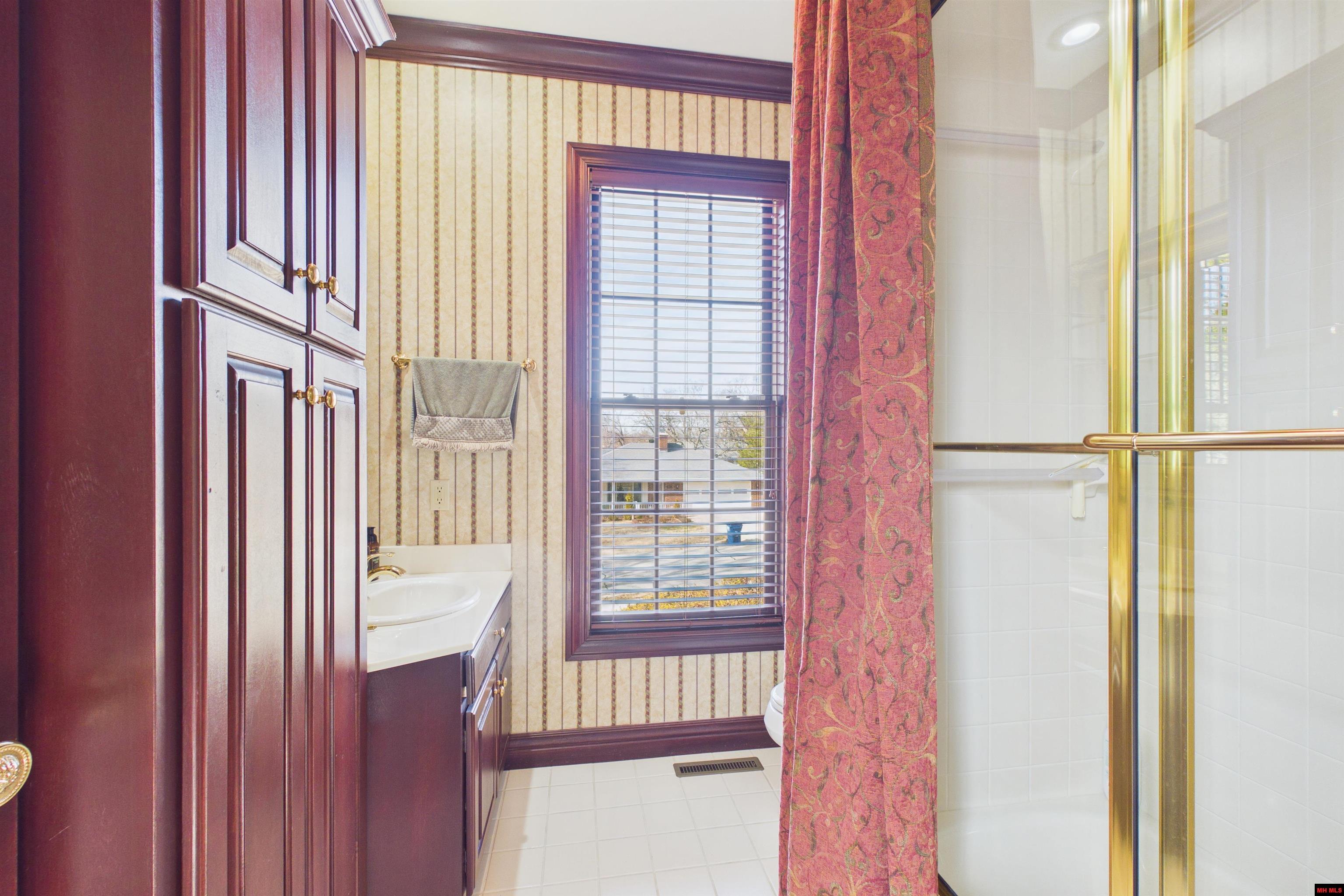 614 Leatherwood Drive