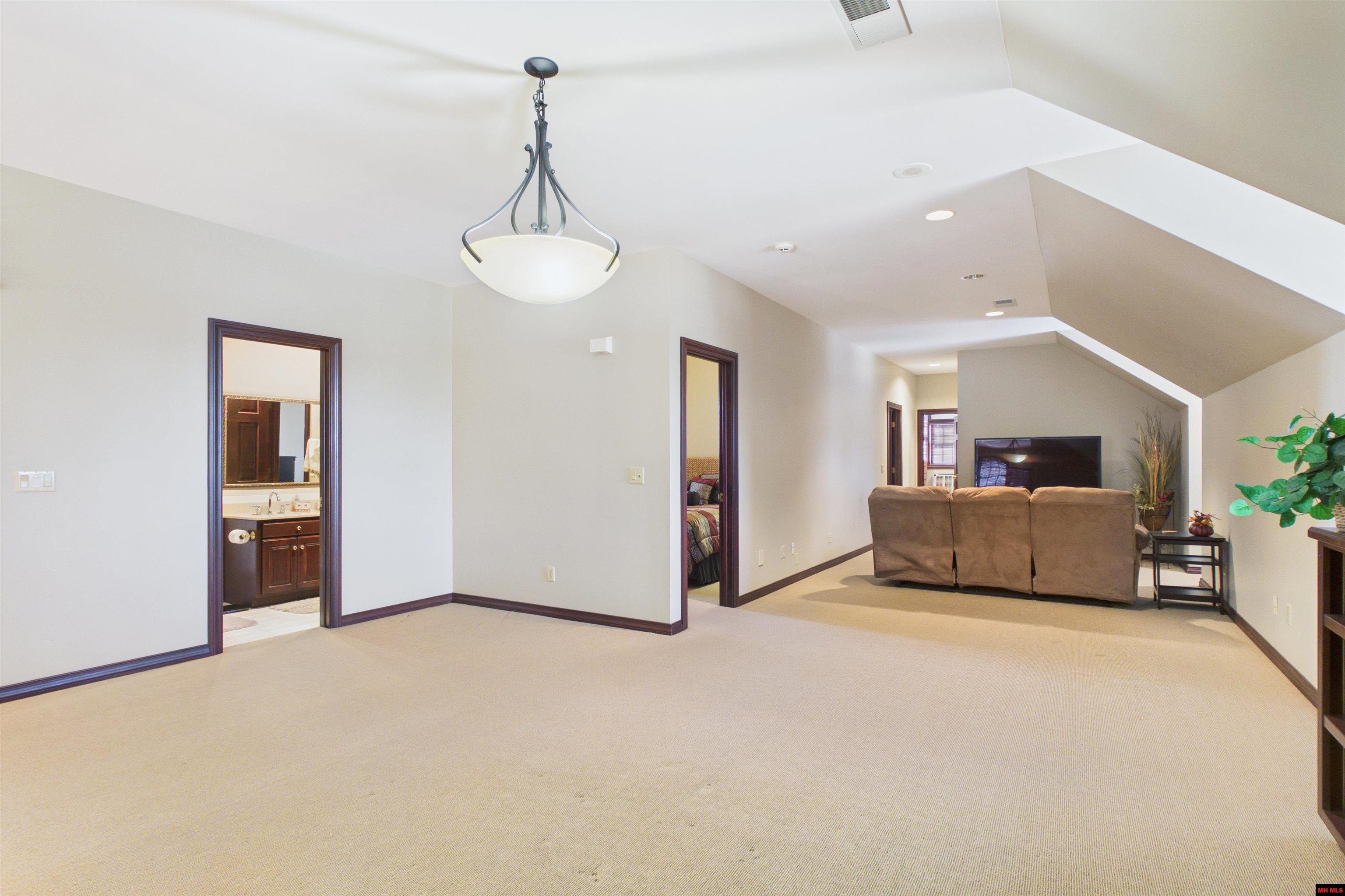 614 Leatherwood Drive