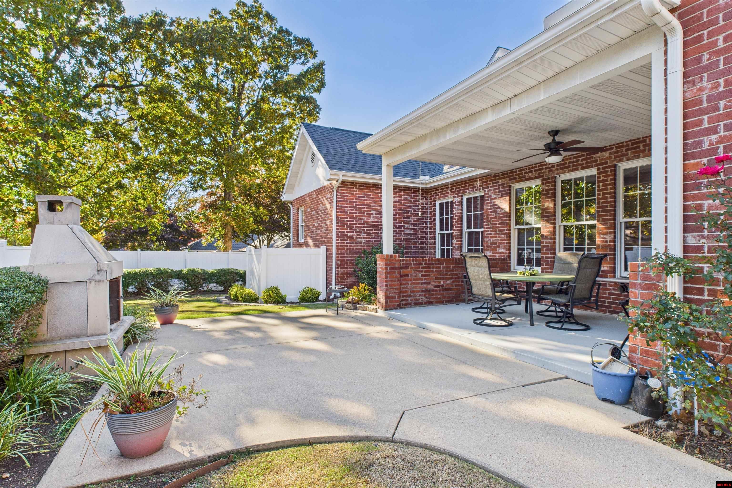 614 Leatherwood Drive