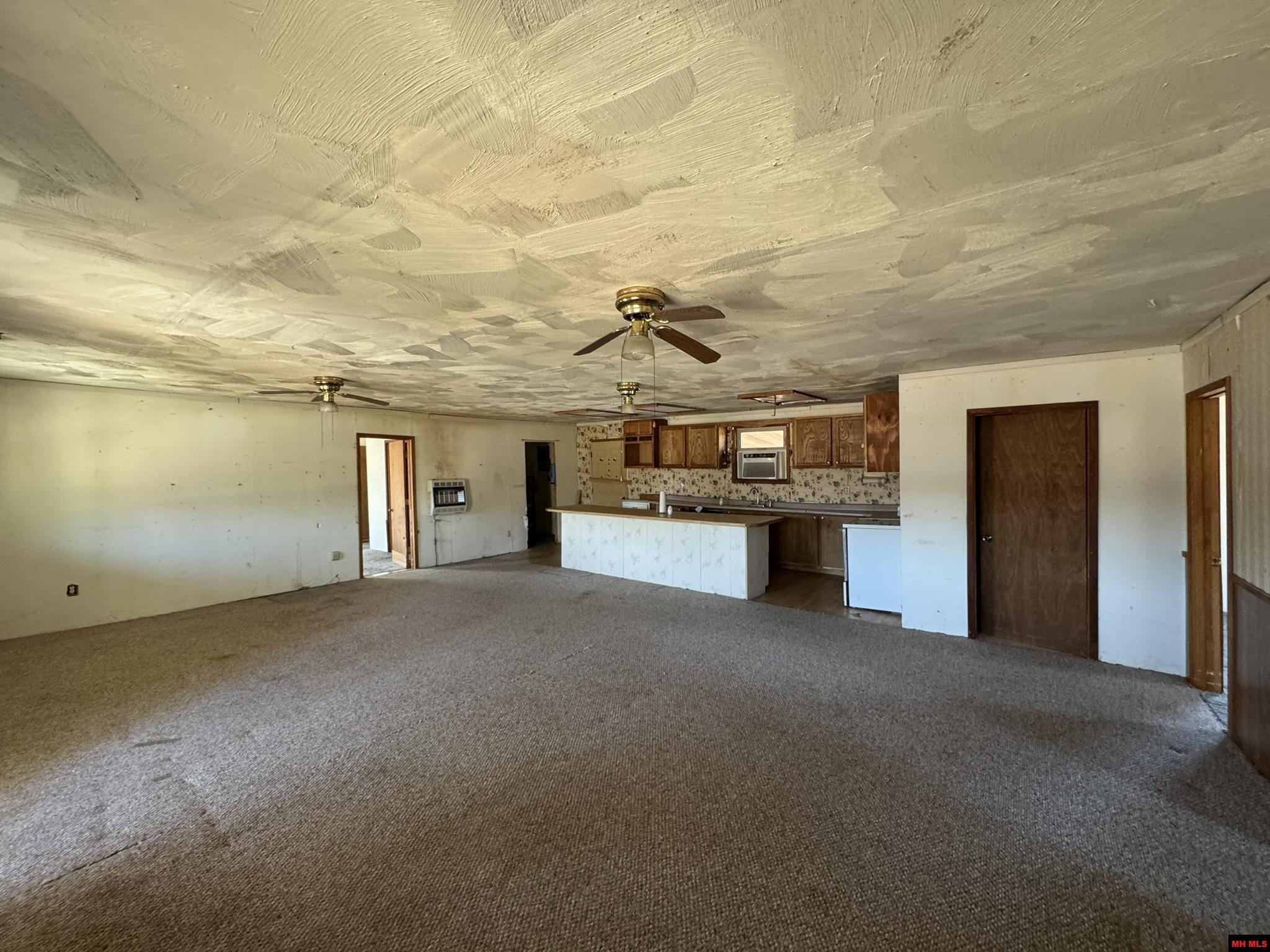 446 STEAM BOAT DRIVE Norfork, AR