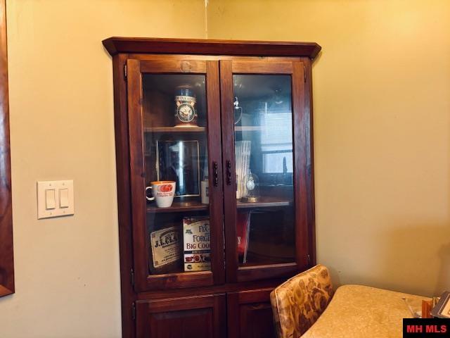 2402 W HWY 178 Midway, AR