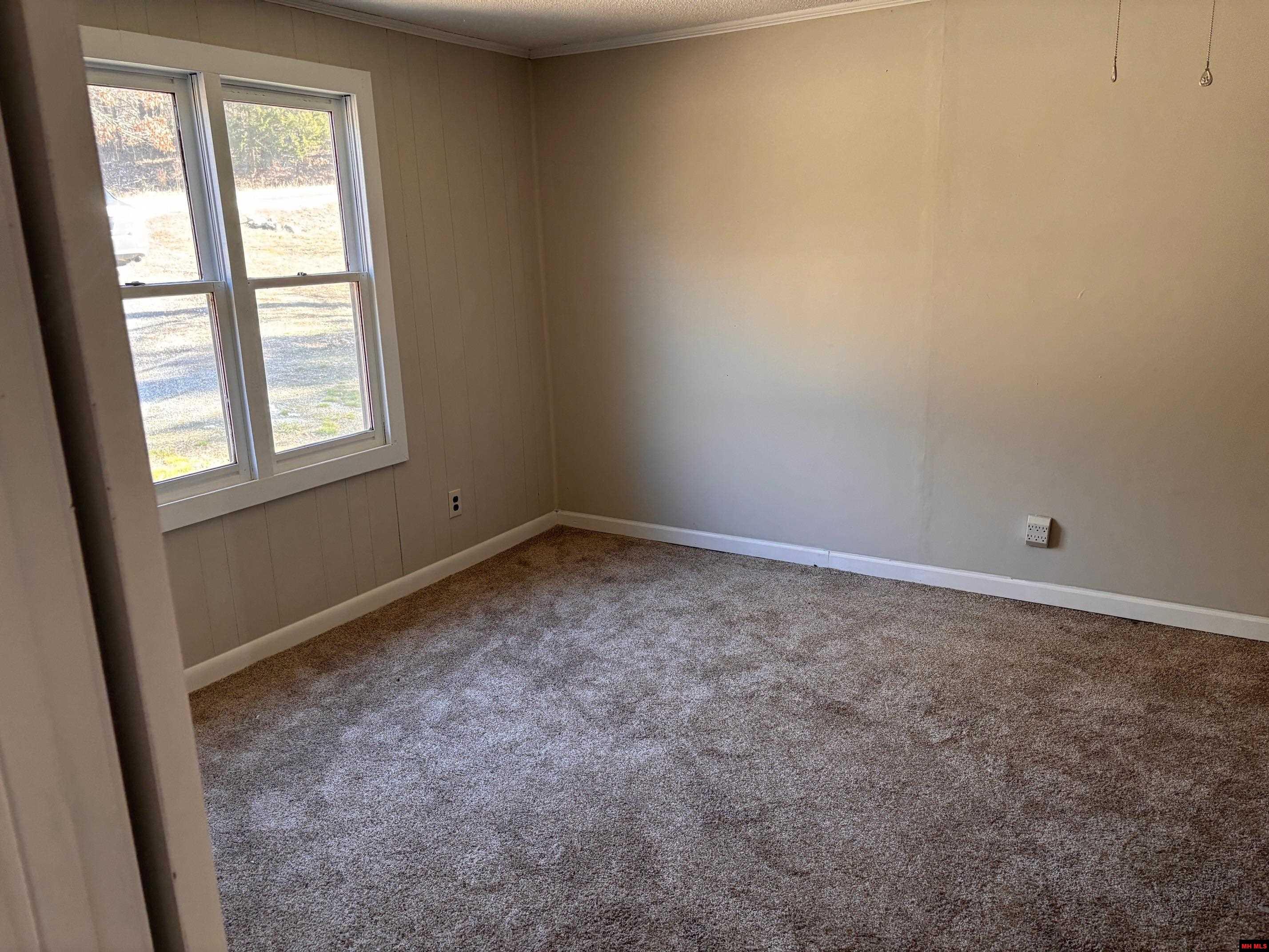 809 N FAIRVIEW ROAD Mammoth Spring, AR