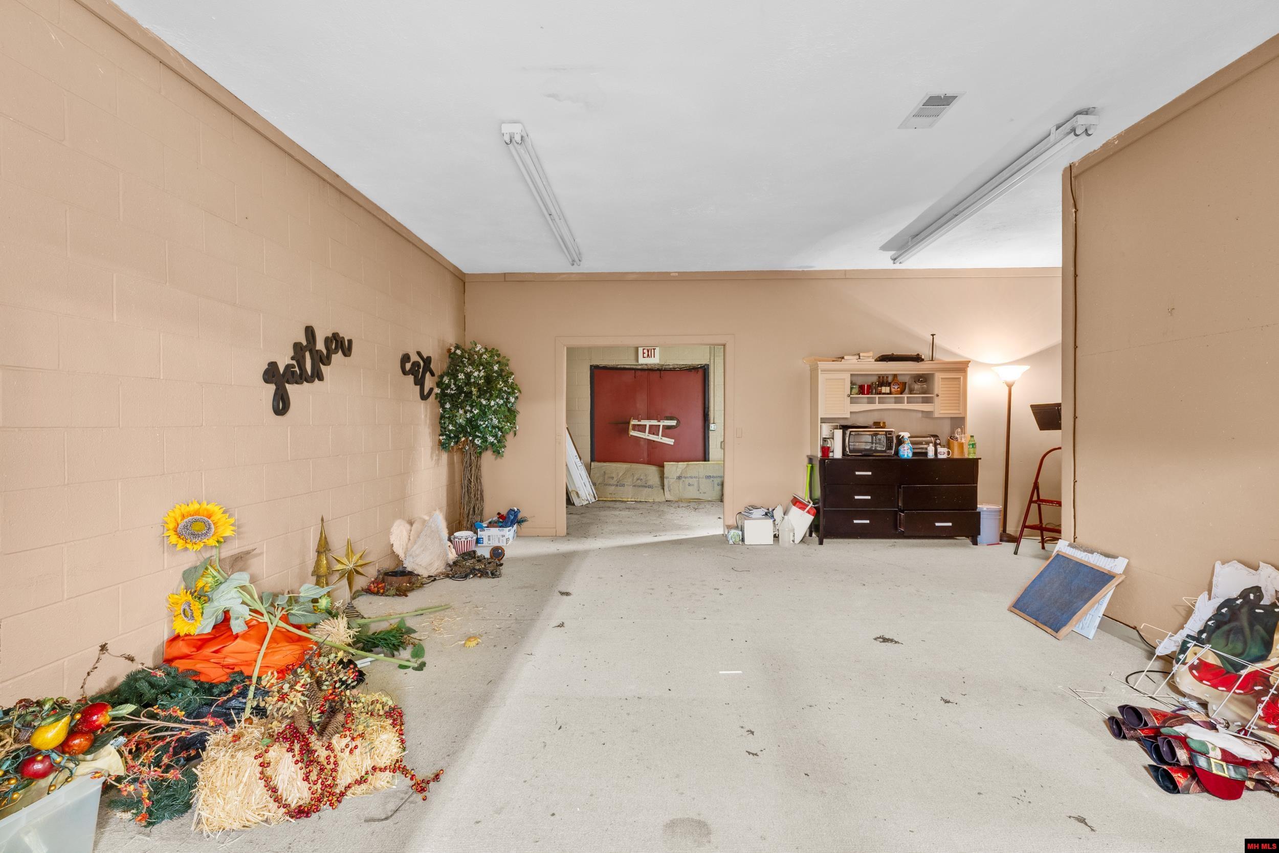 848 HWY 62 EAST Mountain Home, AR