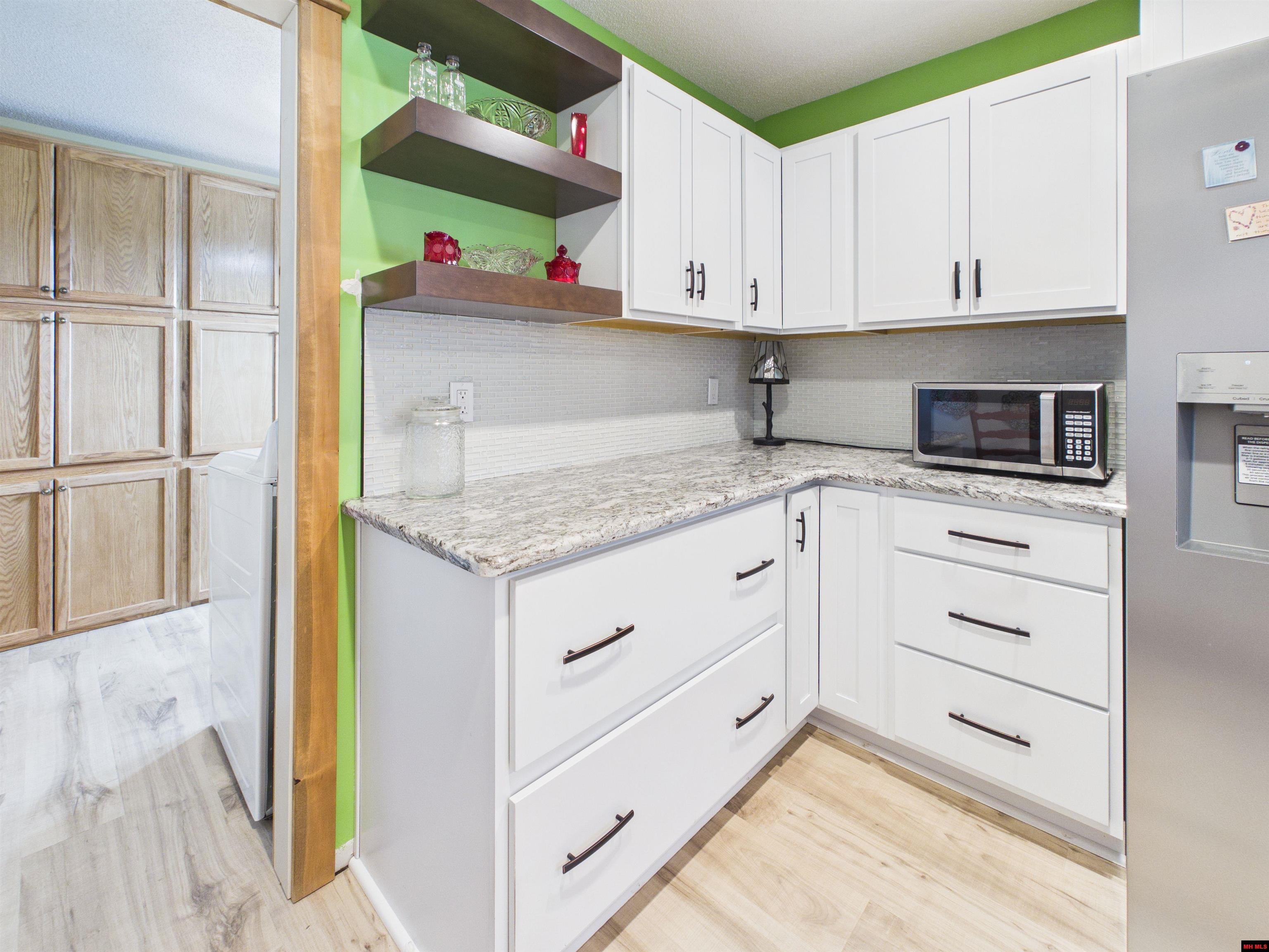 599 Western Hills Loop