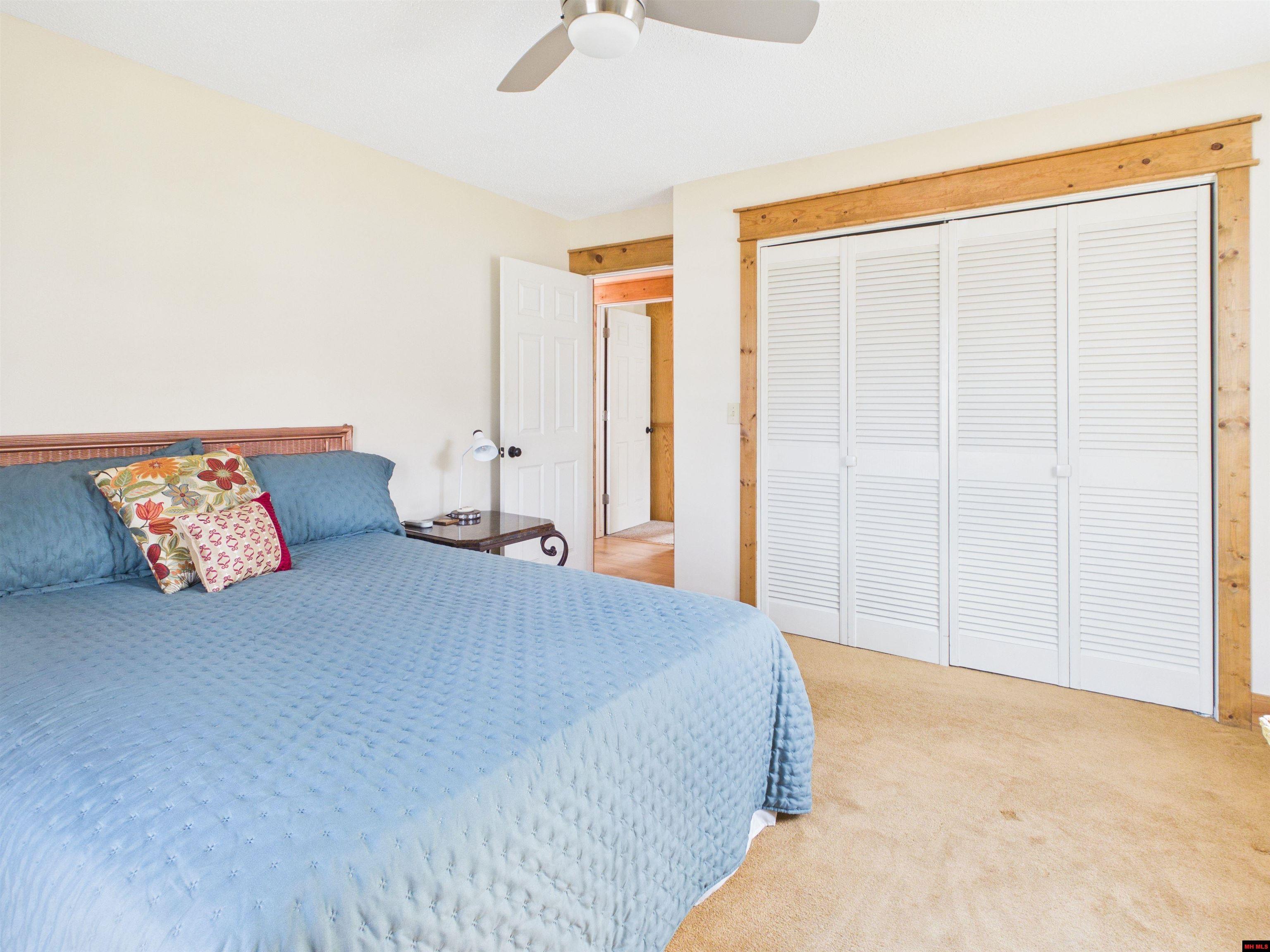 599 Western Hills Loop