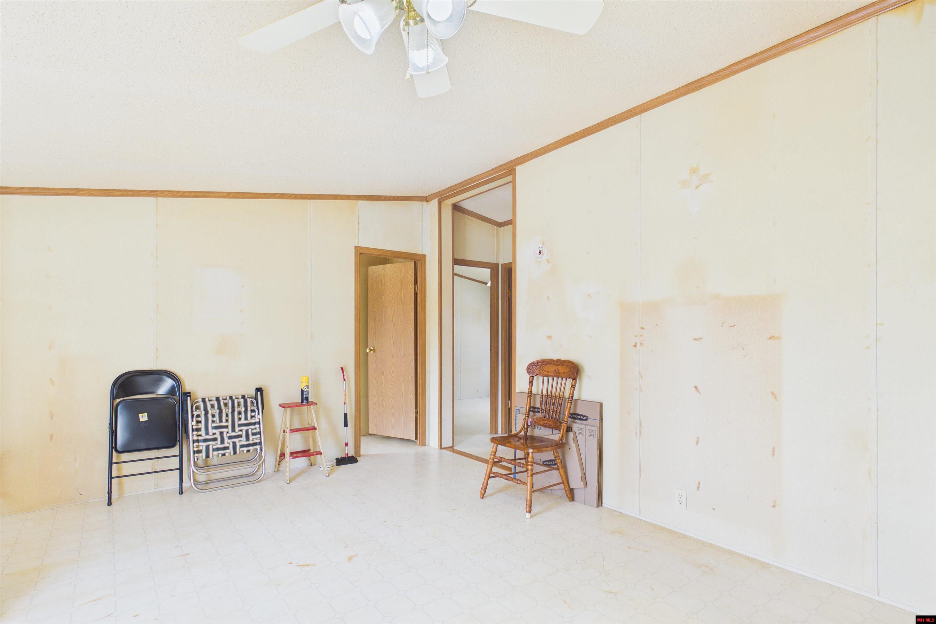 325 CR 787 Clarkridge, AR