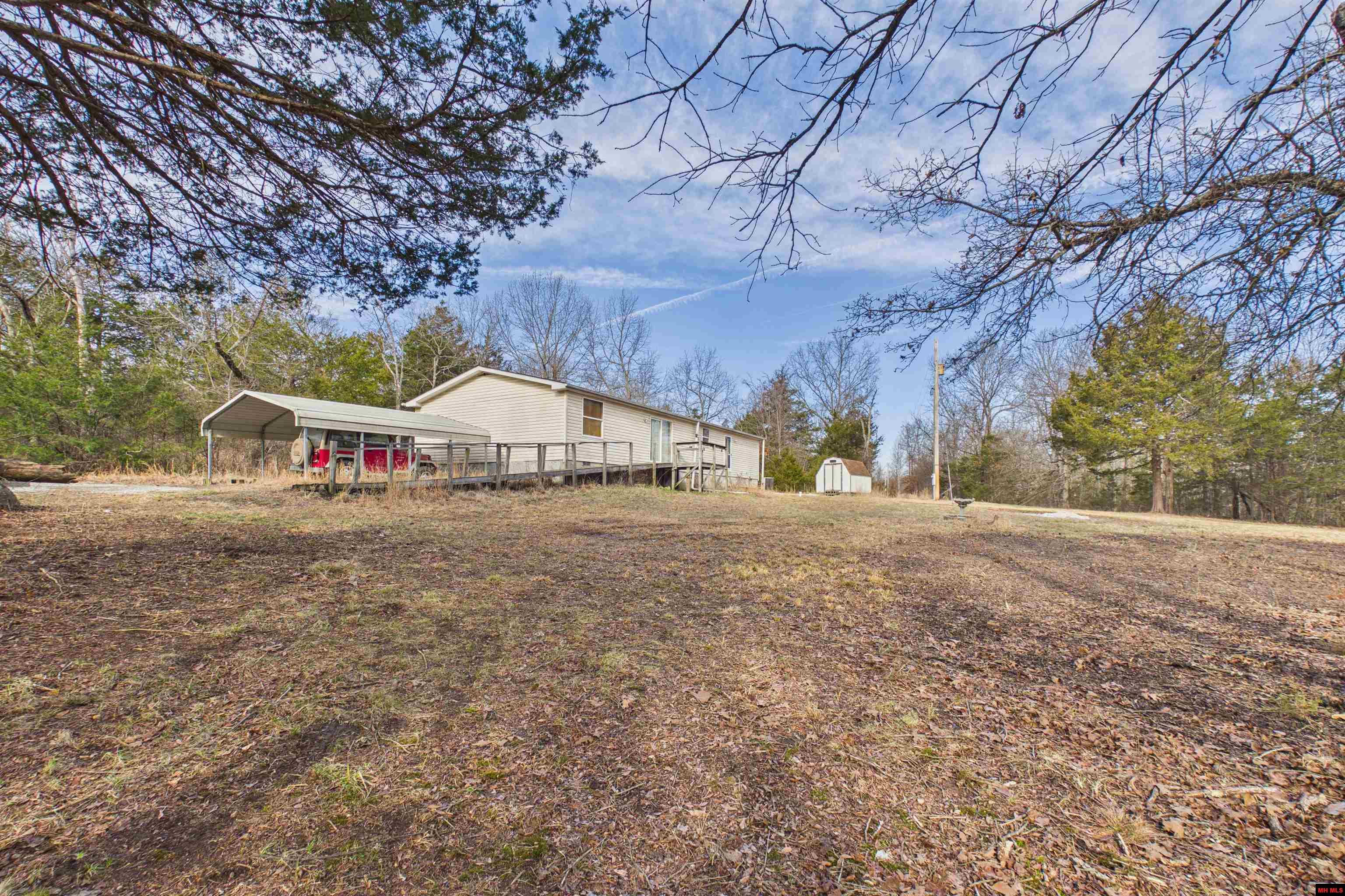 325 CR 787 Clarkridge, AR