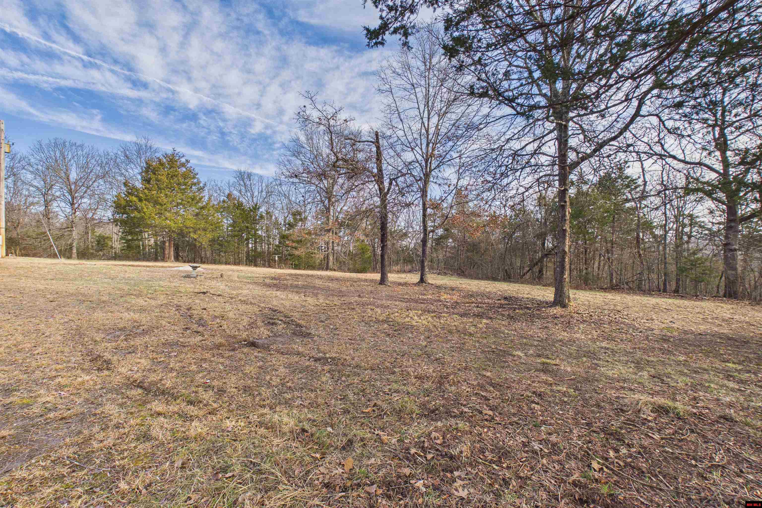 325 CR 787 Clarkridge, AR