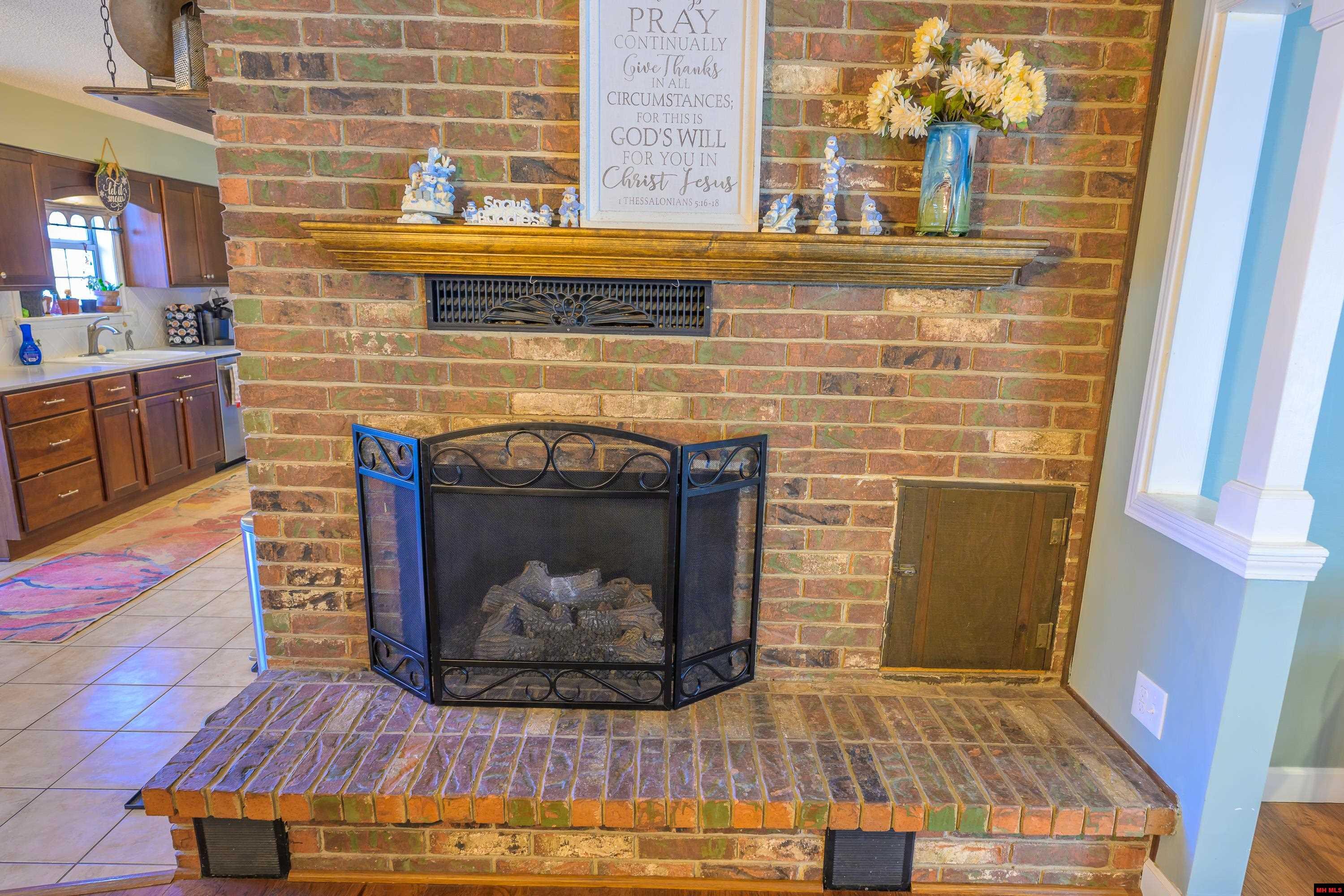 713 BAXTER AVENUE Mountain Home, AR