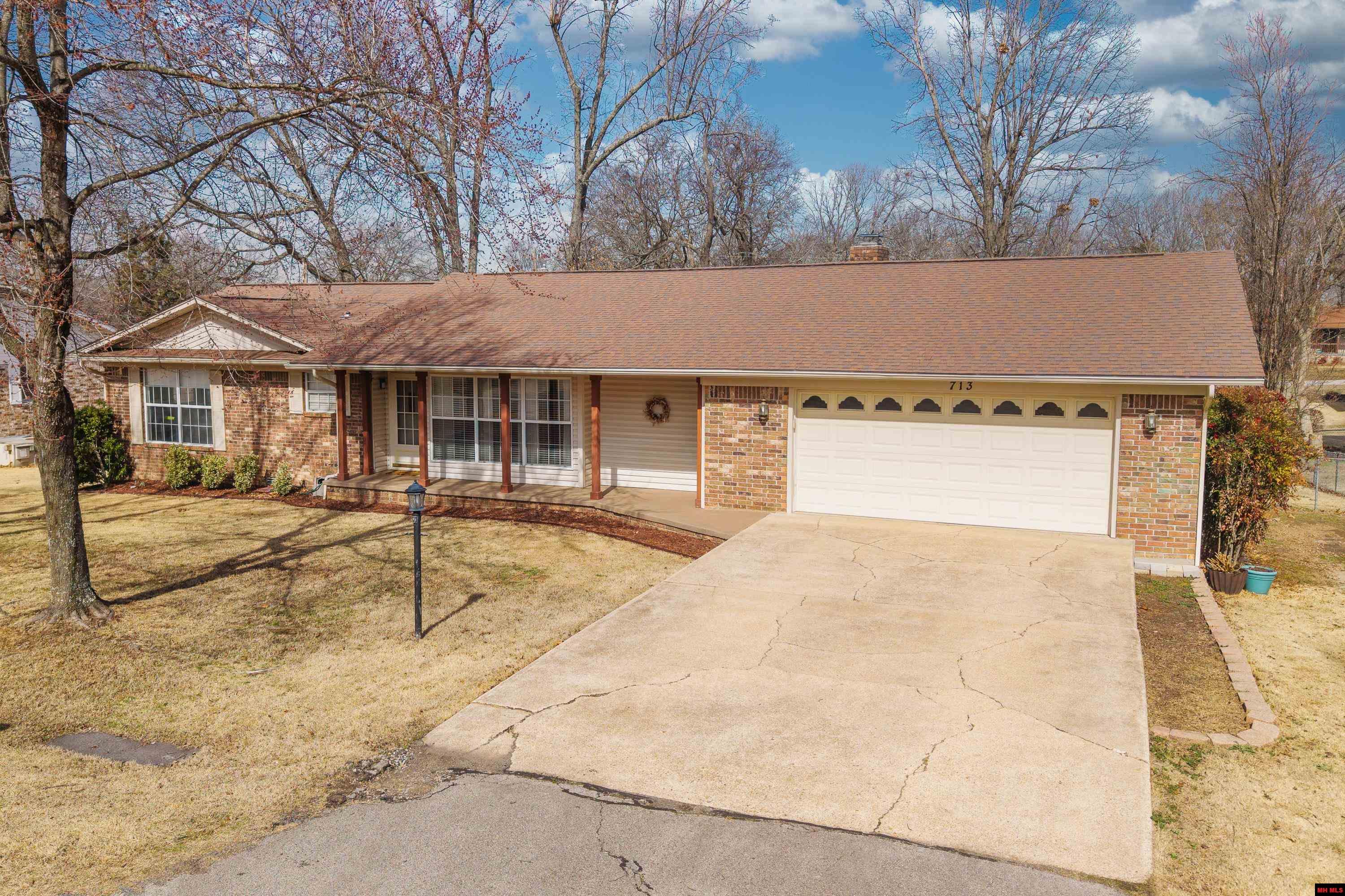 713 BAXTER AVENUE Mountain Home, AR