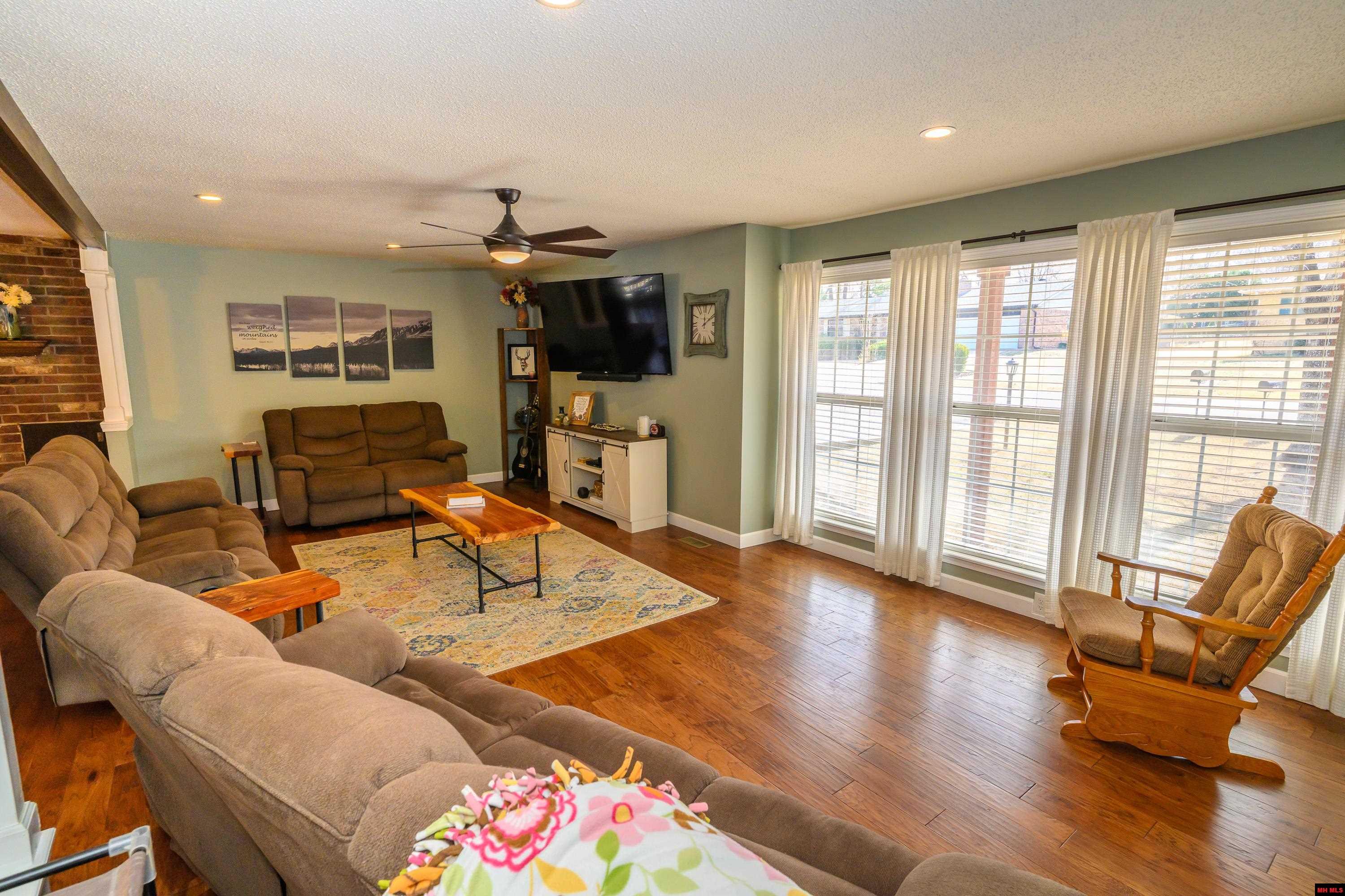 713 BAXTER AVENUE Mountain Home, AR