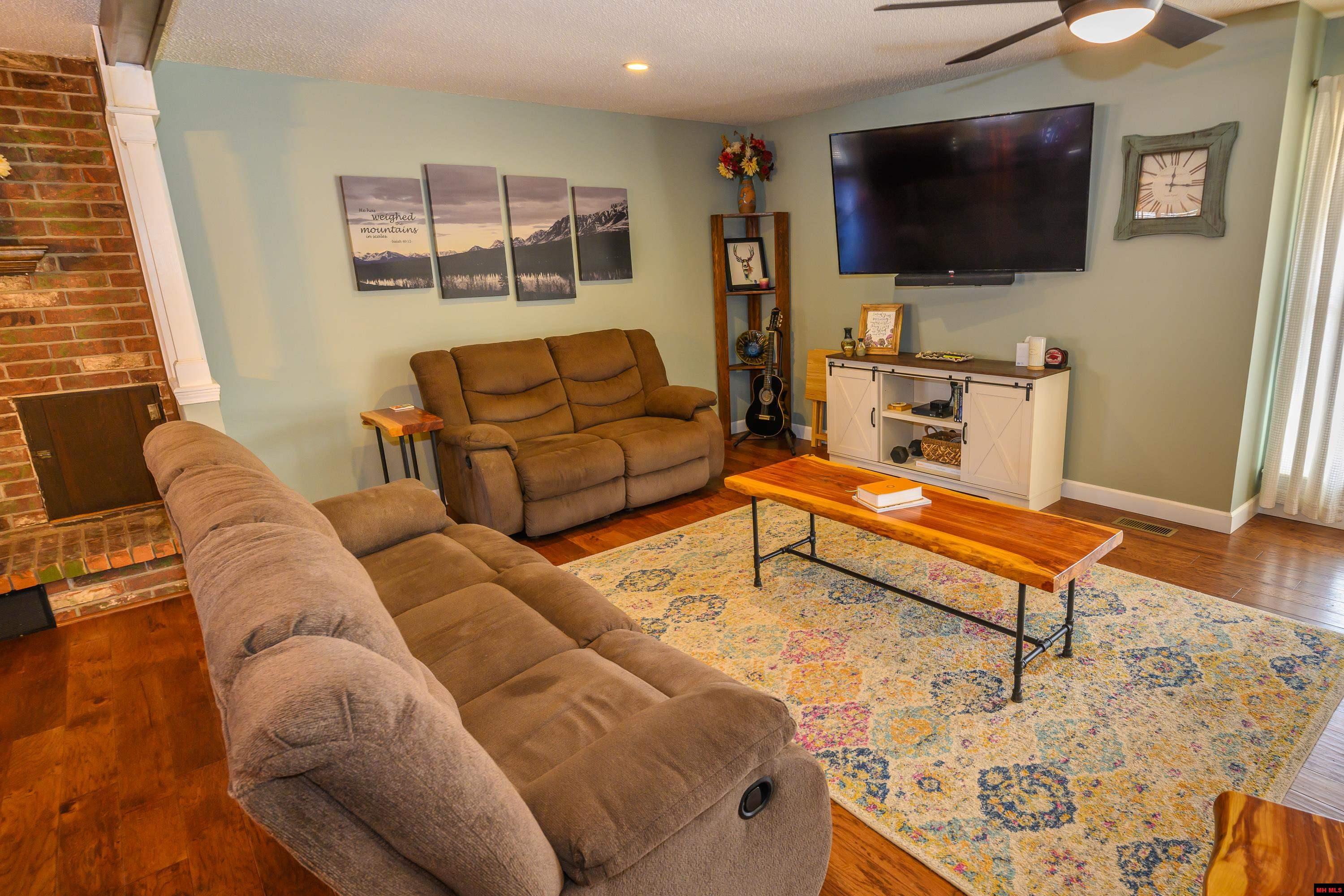 713 BAXTER AVENUE Mountain Home, AR