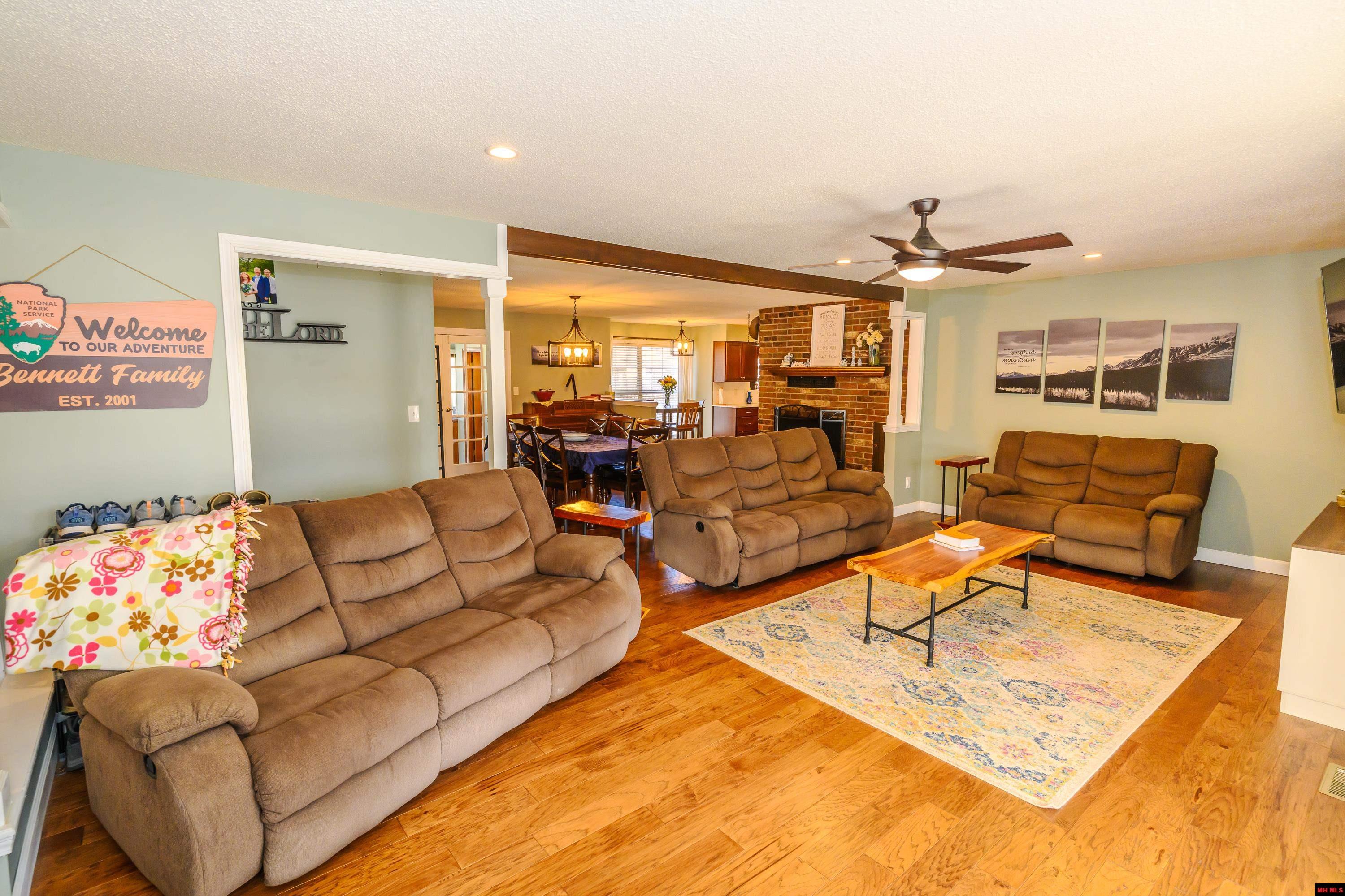 713 BAXTER AVENUE Mountain Home, AR