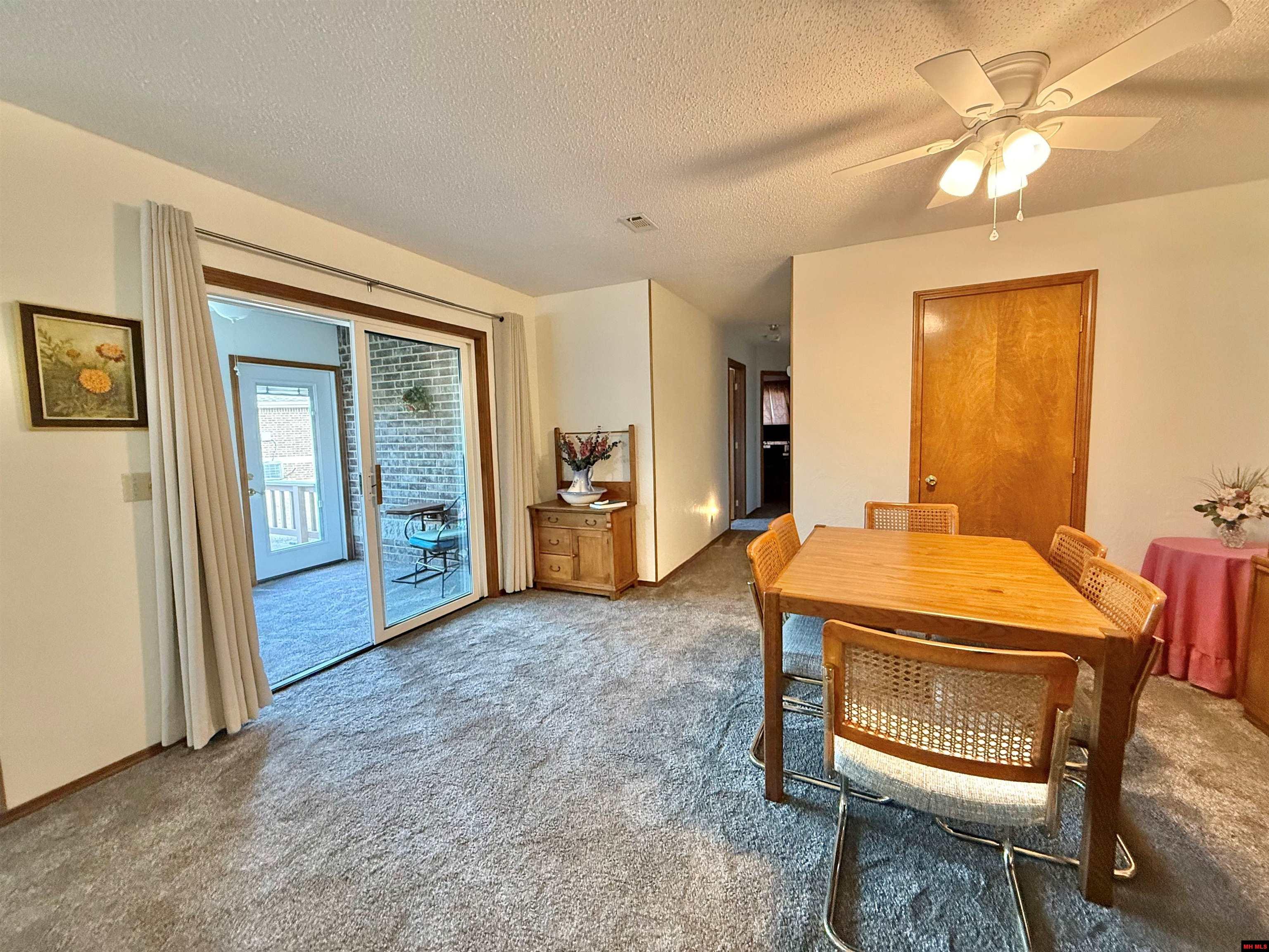 1526 Meadowhill Drive