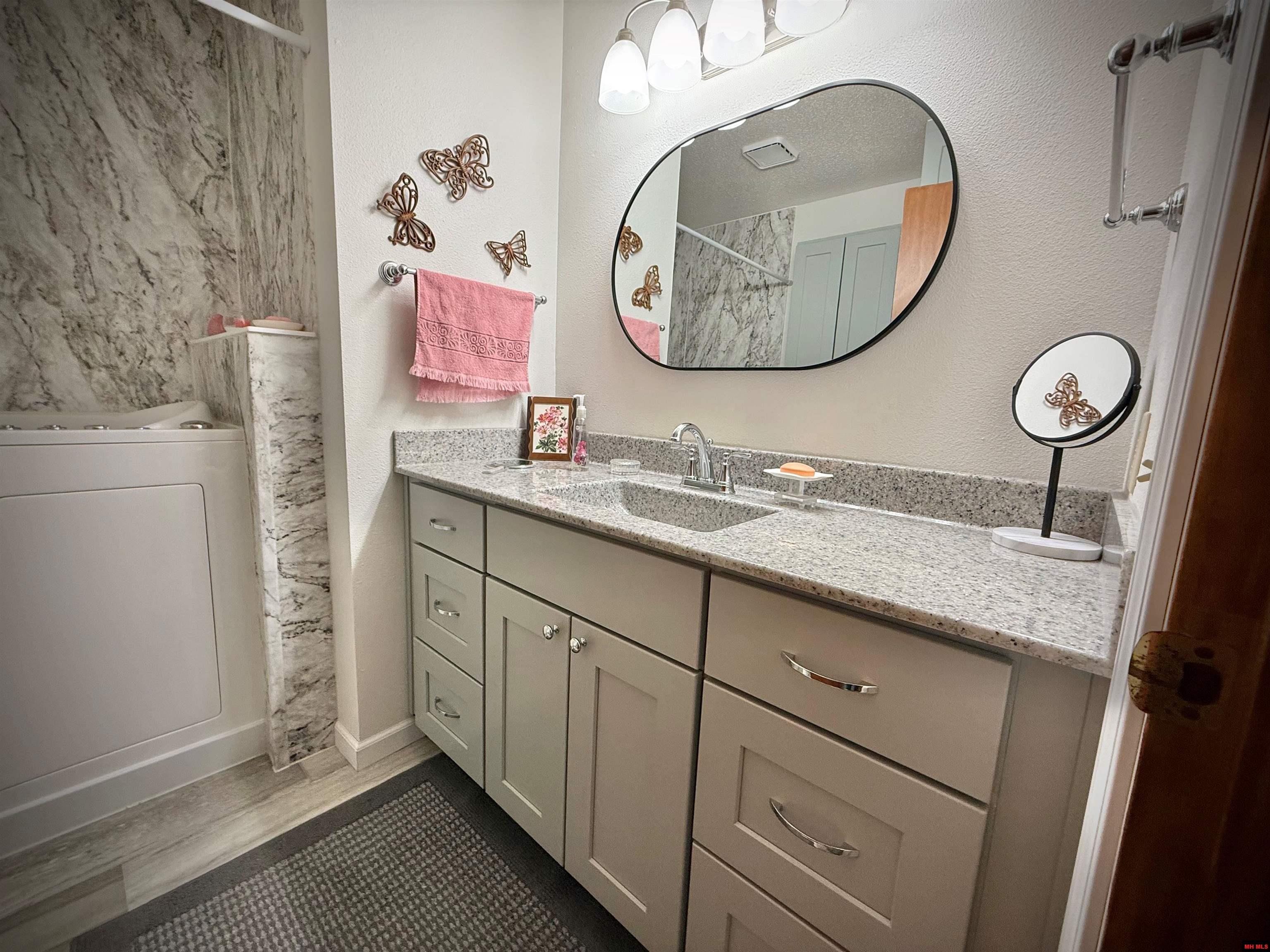 1526 Meadowhill Drive