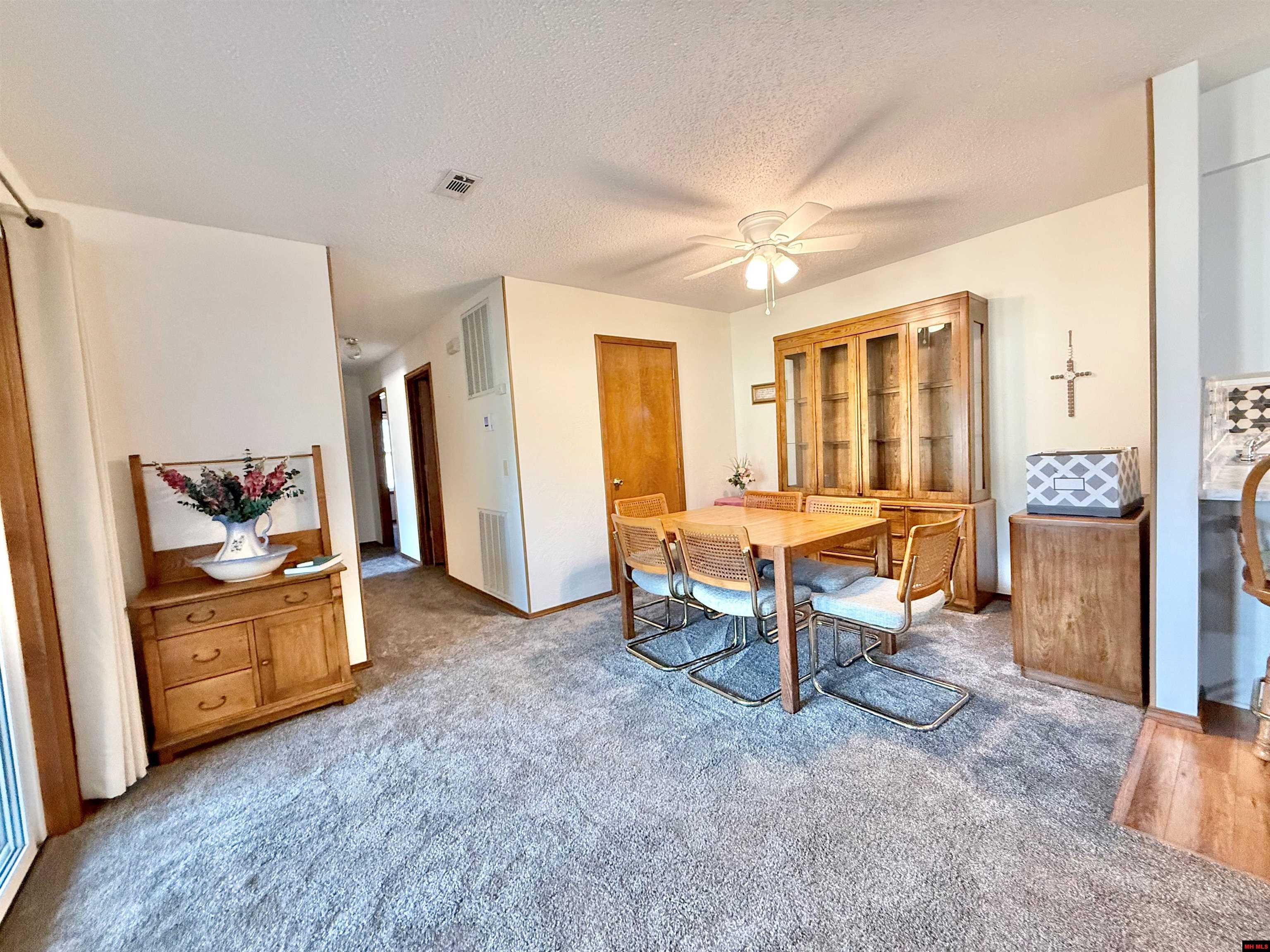 1526 Meadowhill Drive