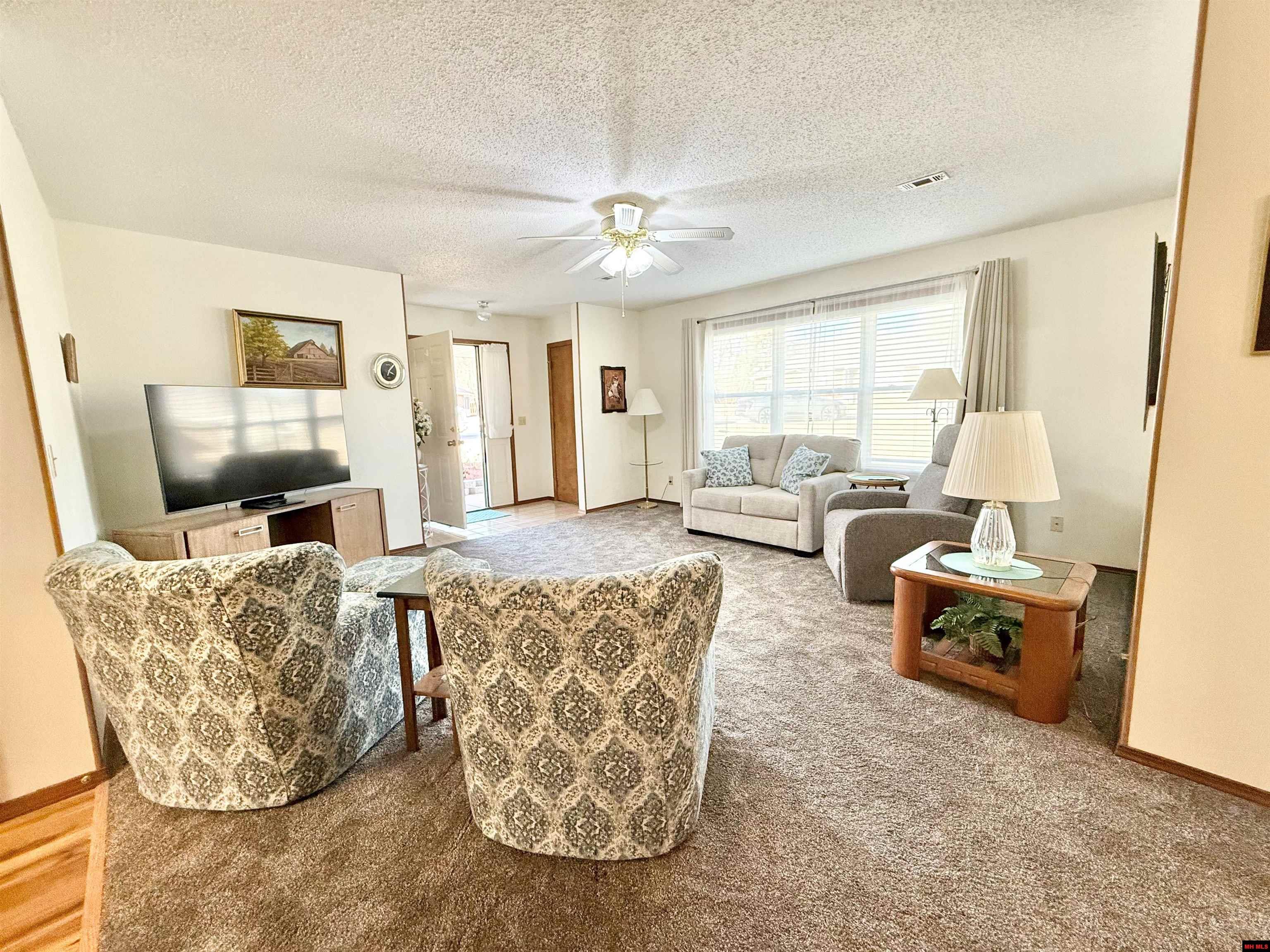 1526 Meadowhill Drive