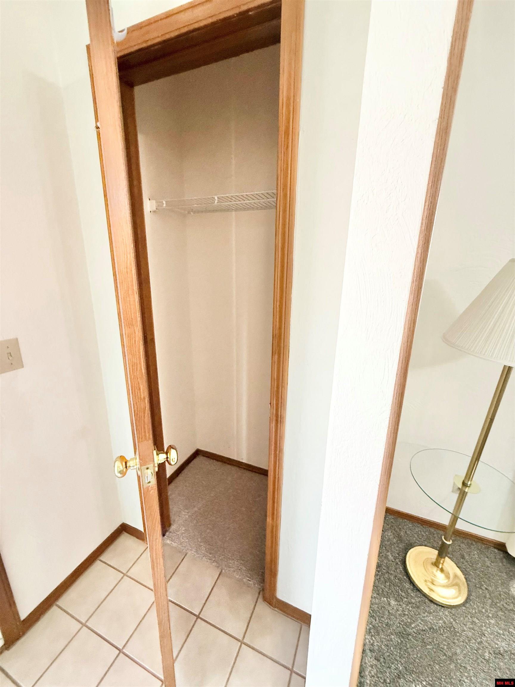 1526 Meadowhill Drive