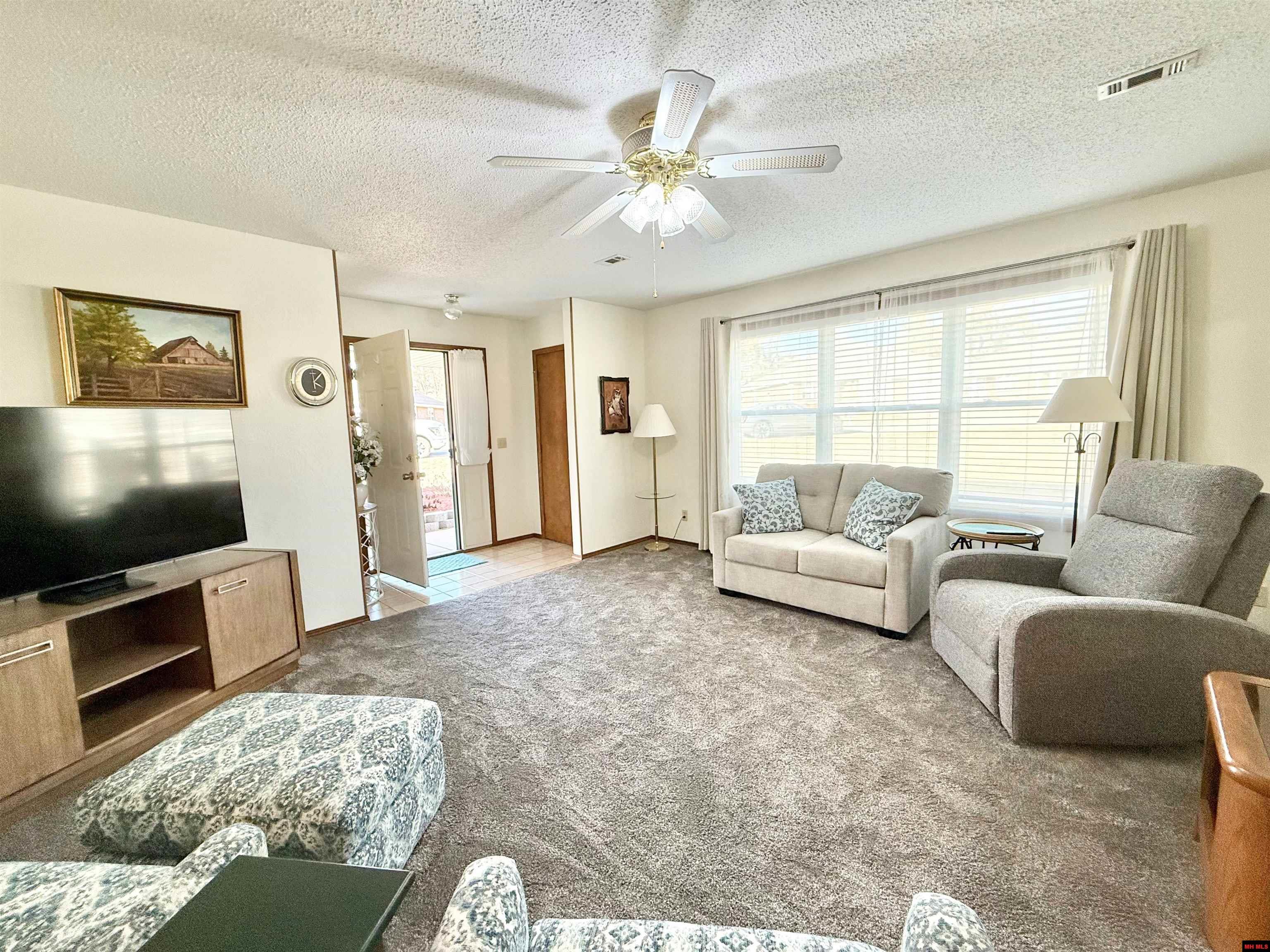 1526 Meadowhill Drive