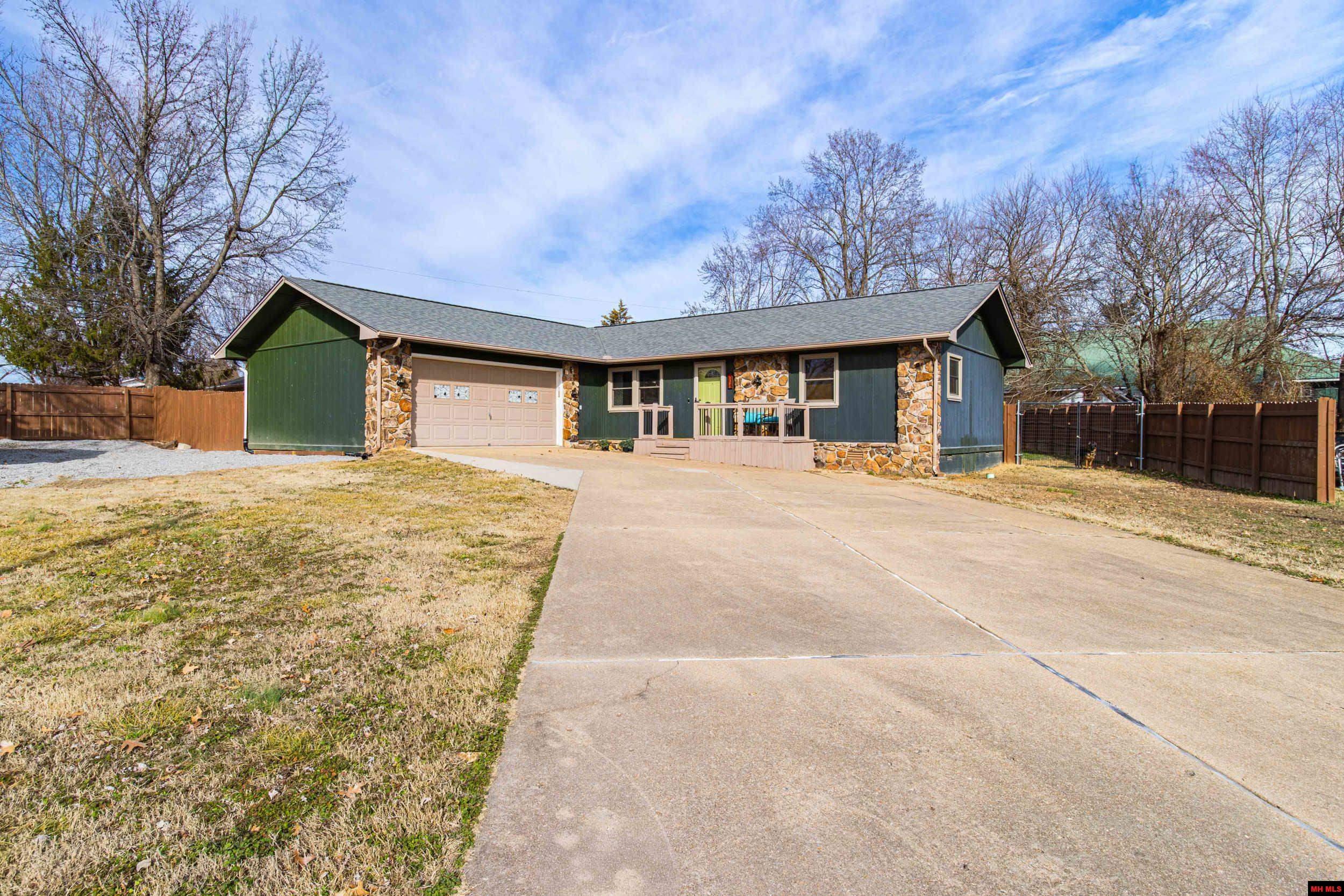 304 Montgomery Avenue