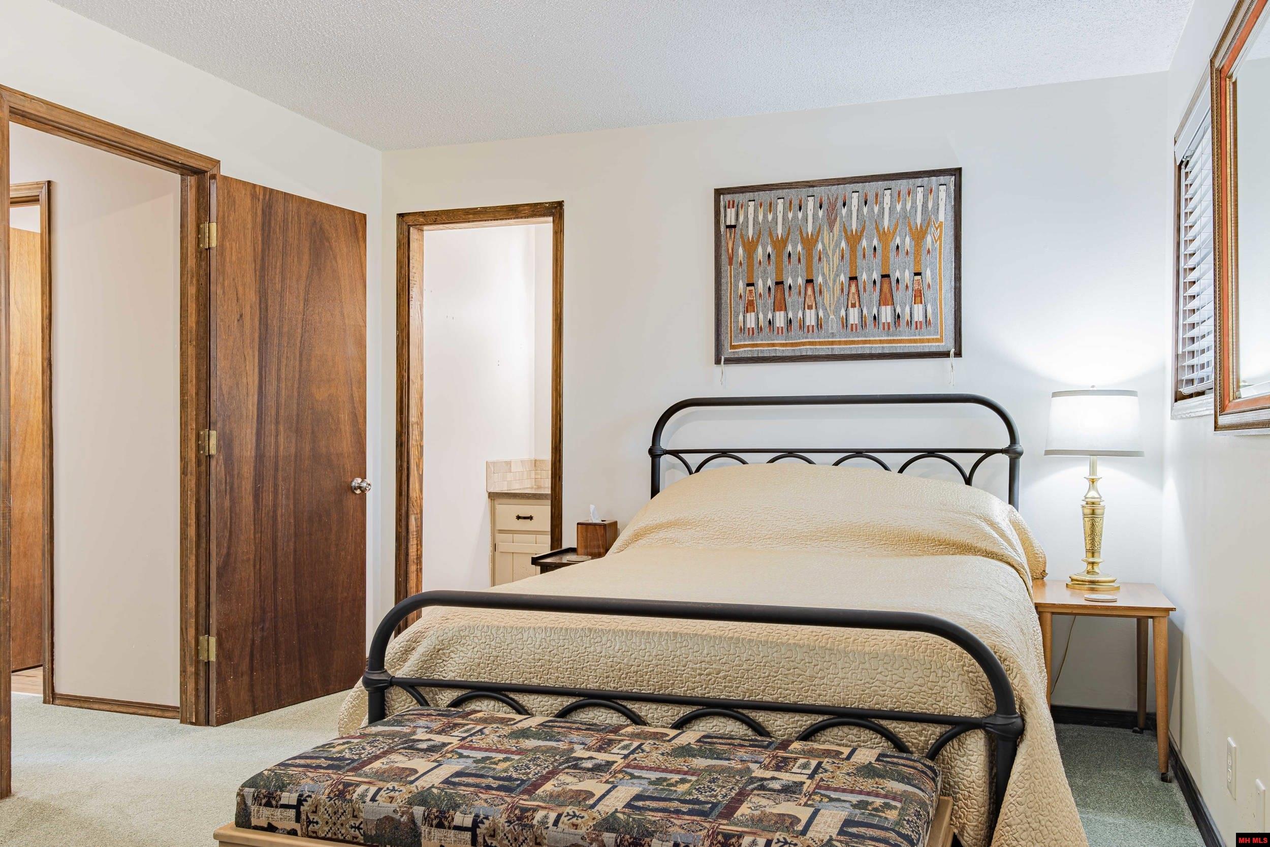 304 Montgomery Avenue