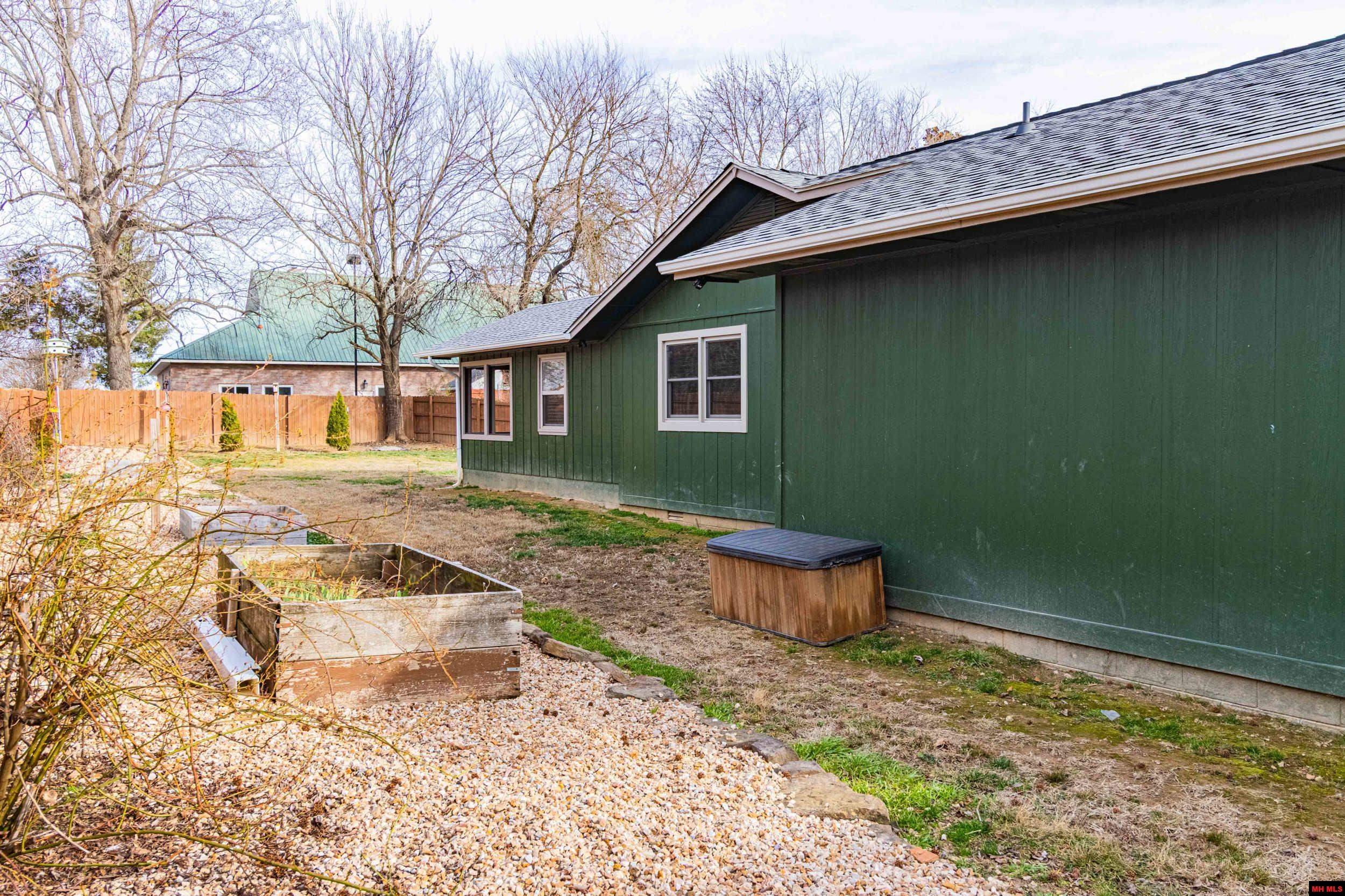 304 Montgomery Avenue