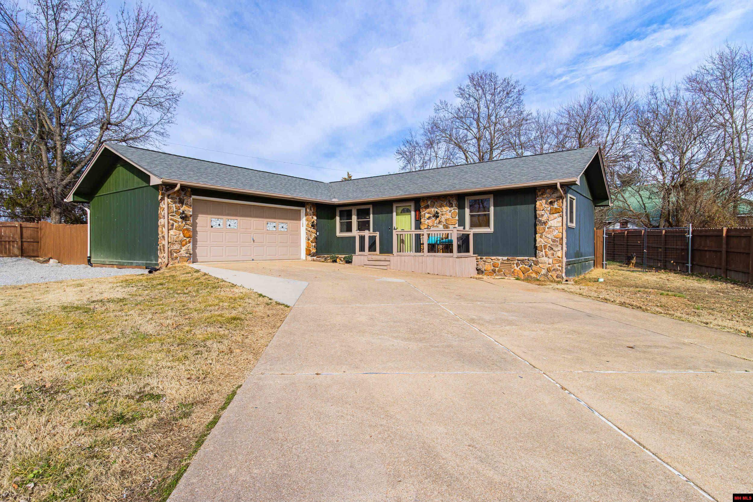 304 Montgomery Avenue