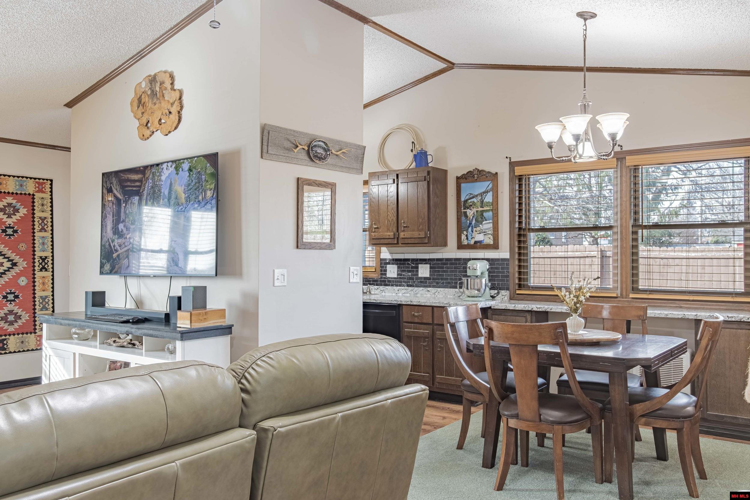 304 Montgomery Avenue