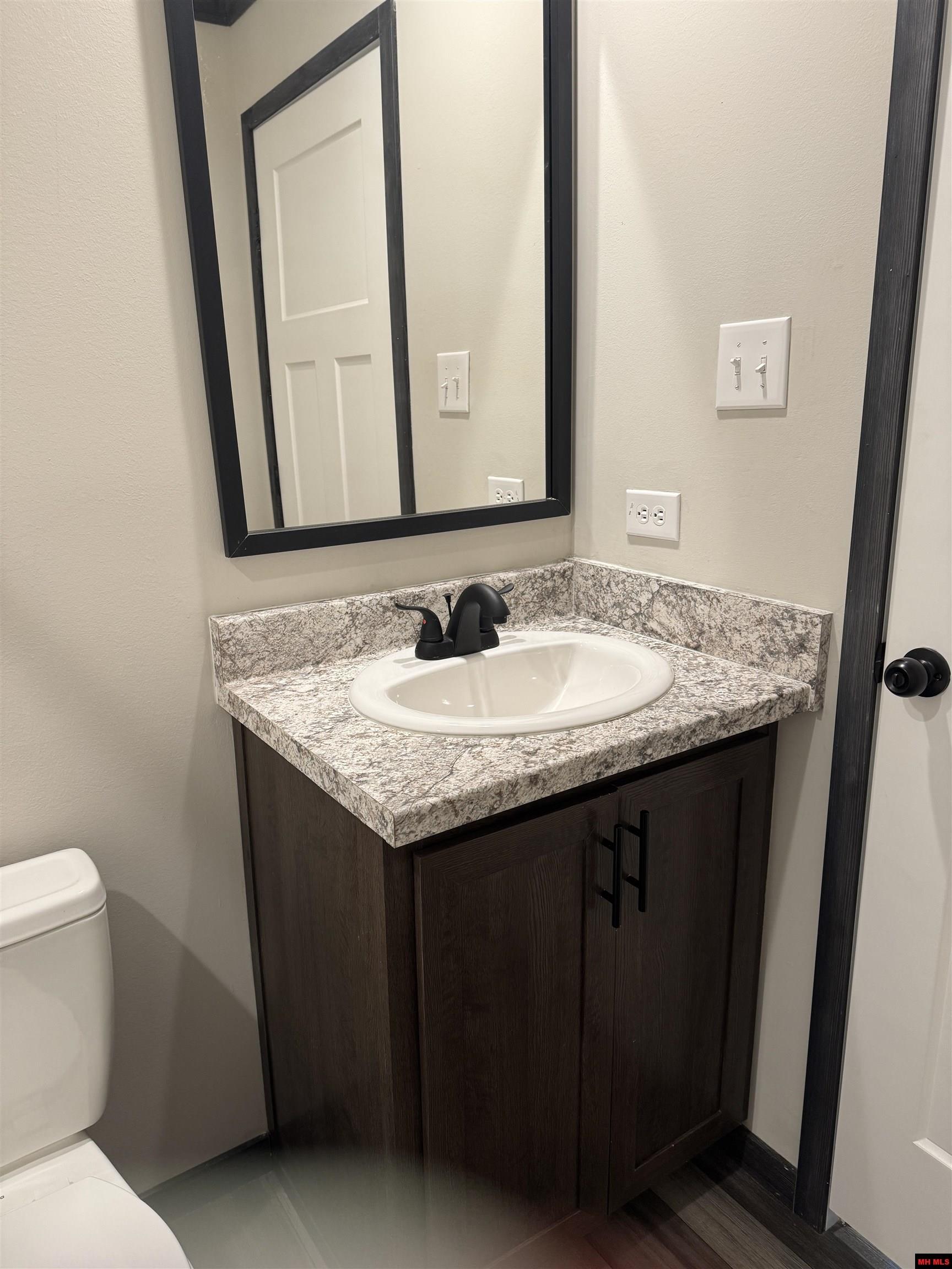 1023 E 9TH STREET Mountain Home, AR