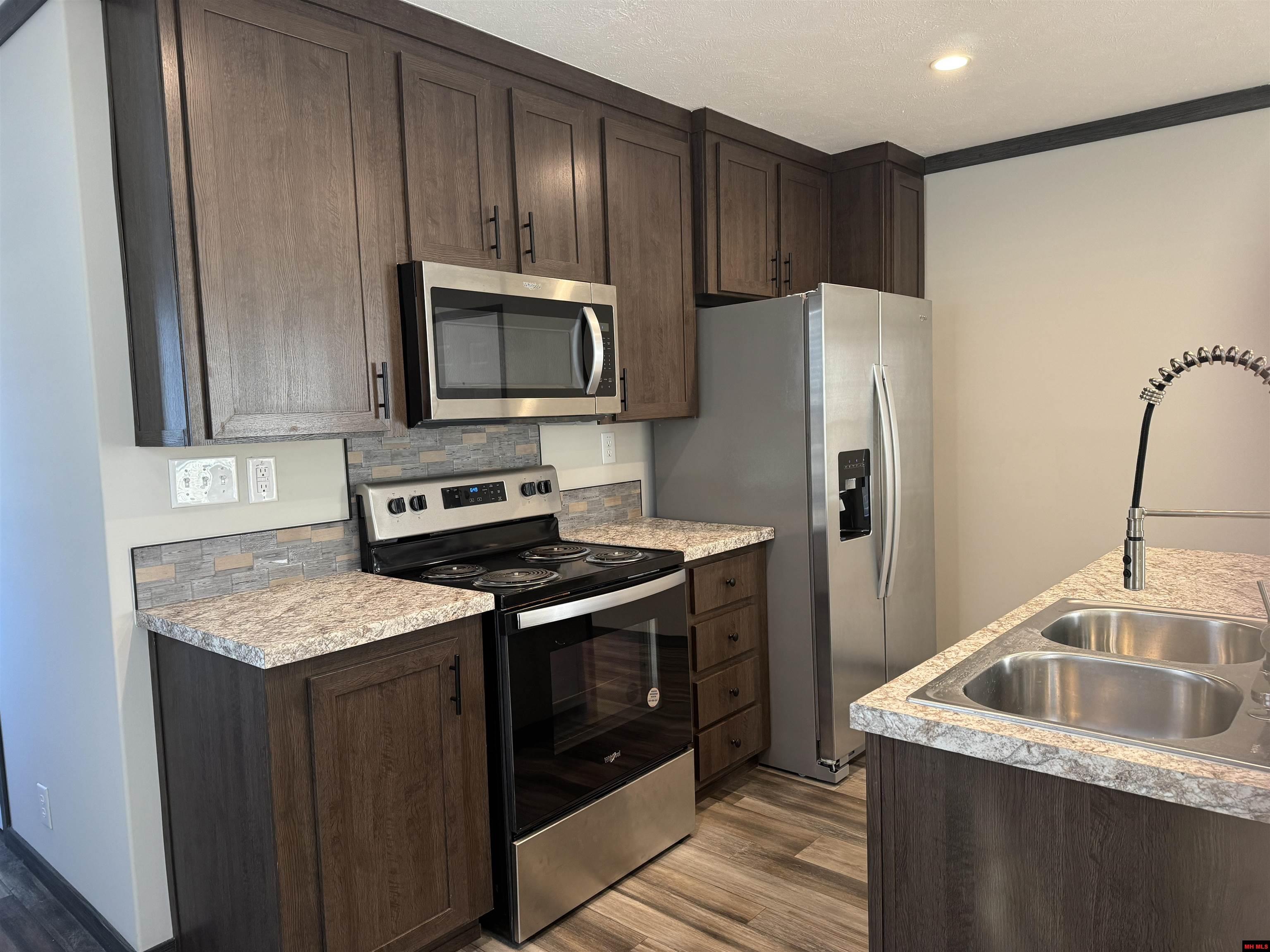 1023 E 9TH STREET Mountain Home, AR