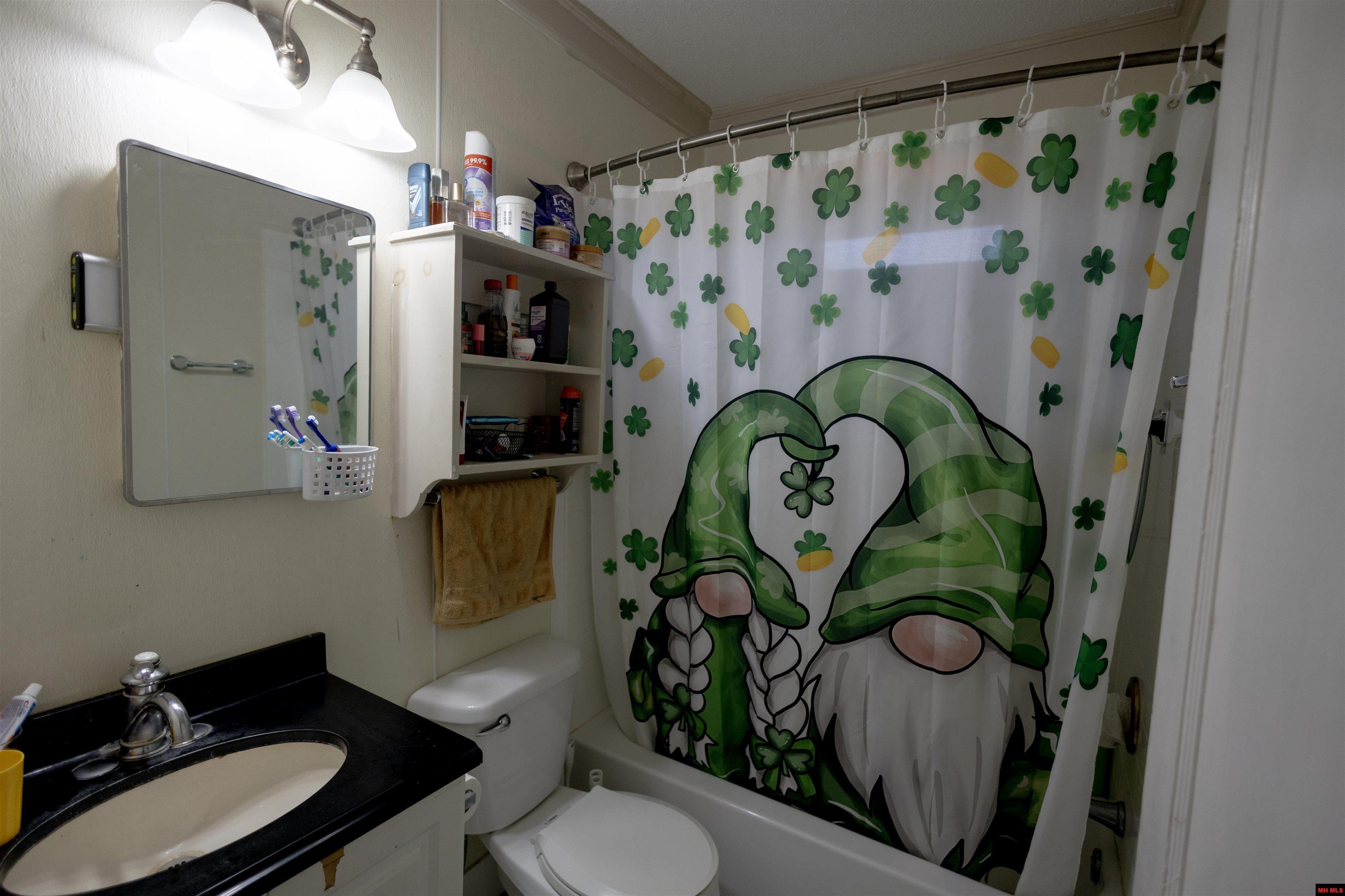 145 HWY 62 Gassville, AR