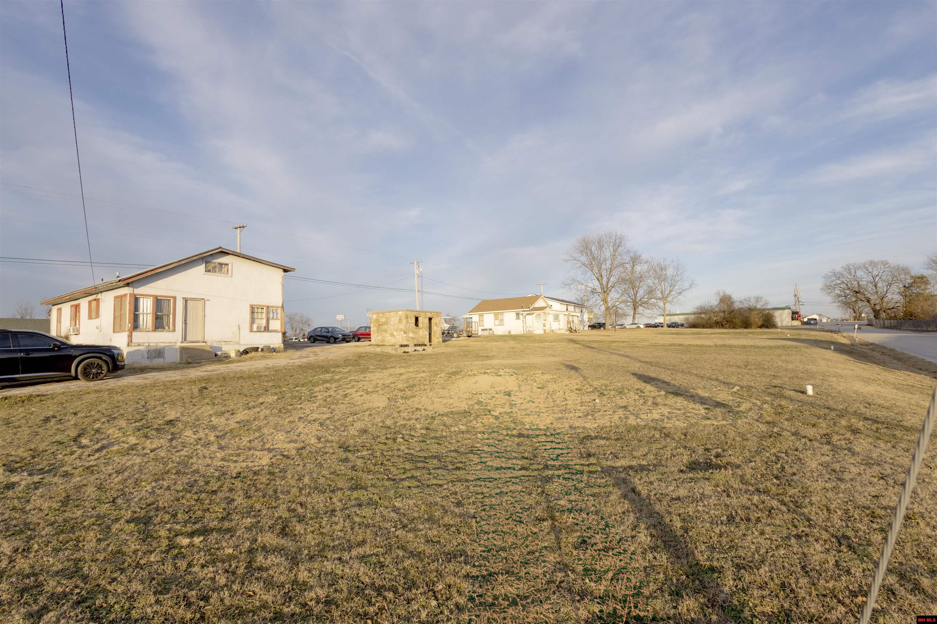 145 HWY 62 Gassville, AR