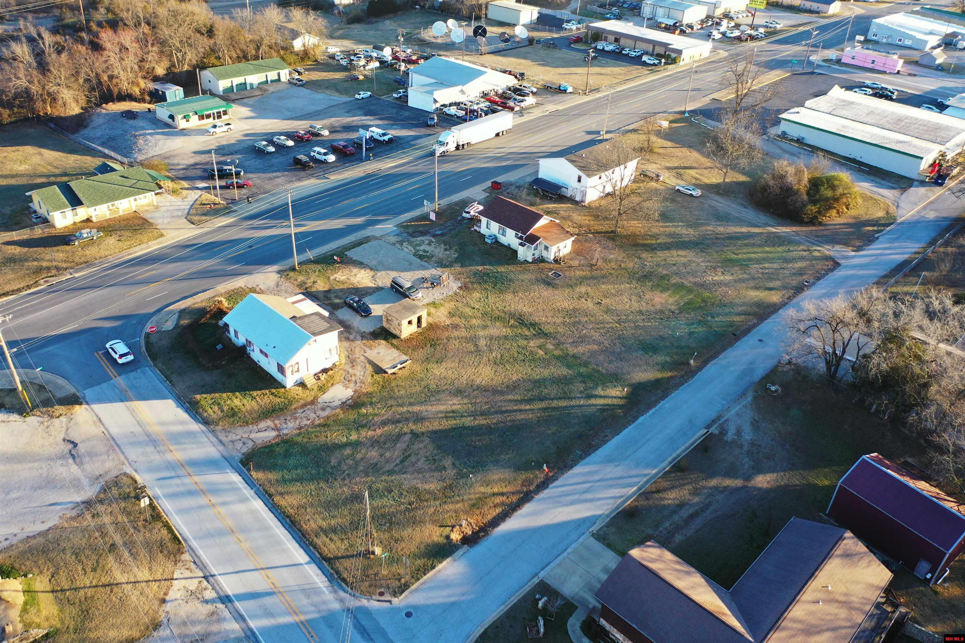 145 HWY 62 Gassville, AR