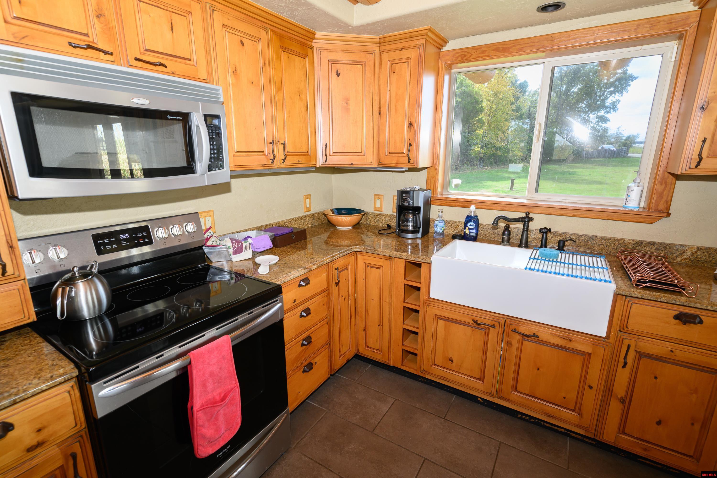 273 Golden Star Lane