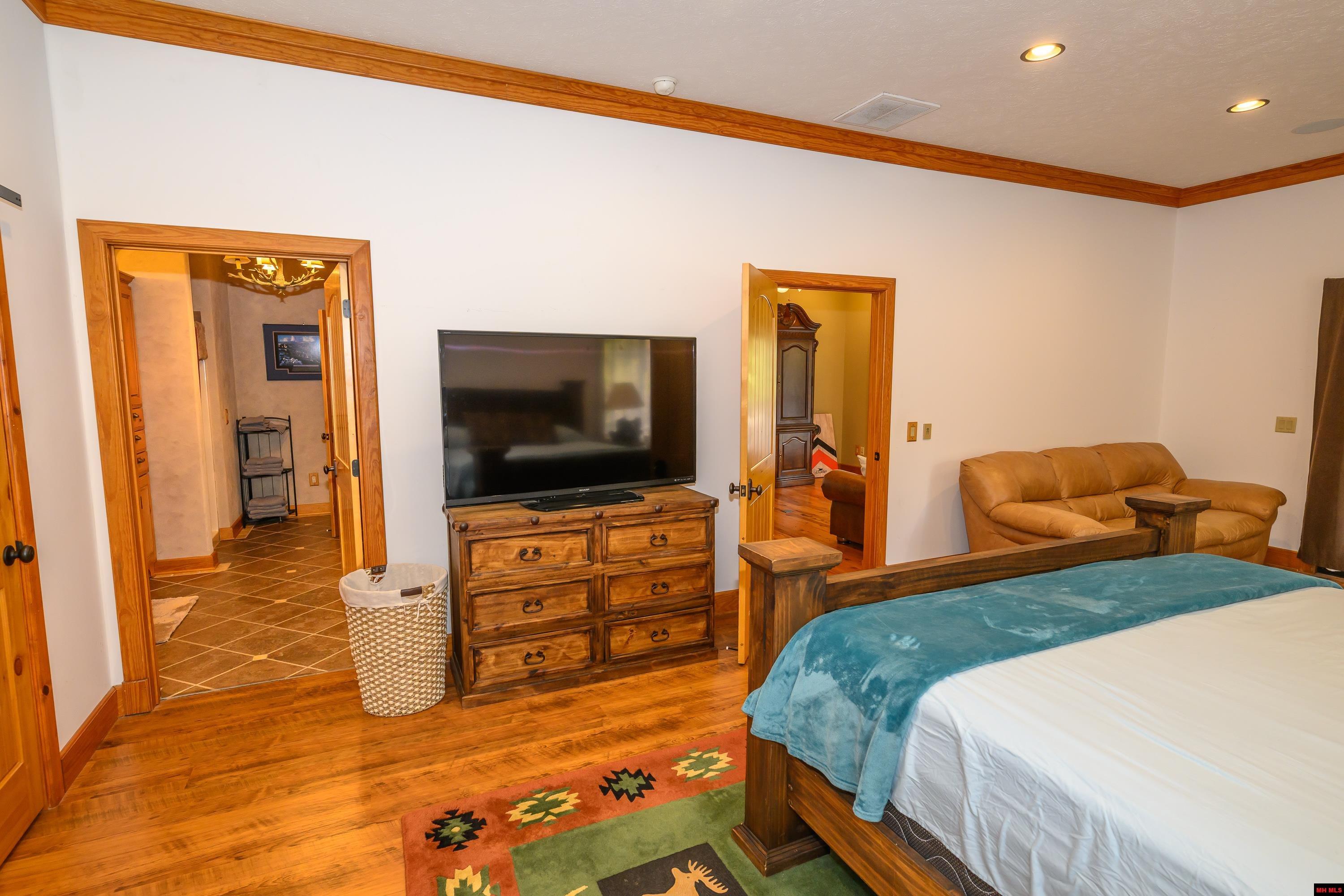 273 Golden Star Lane