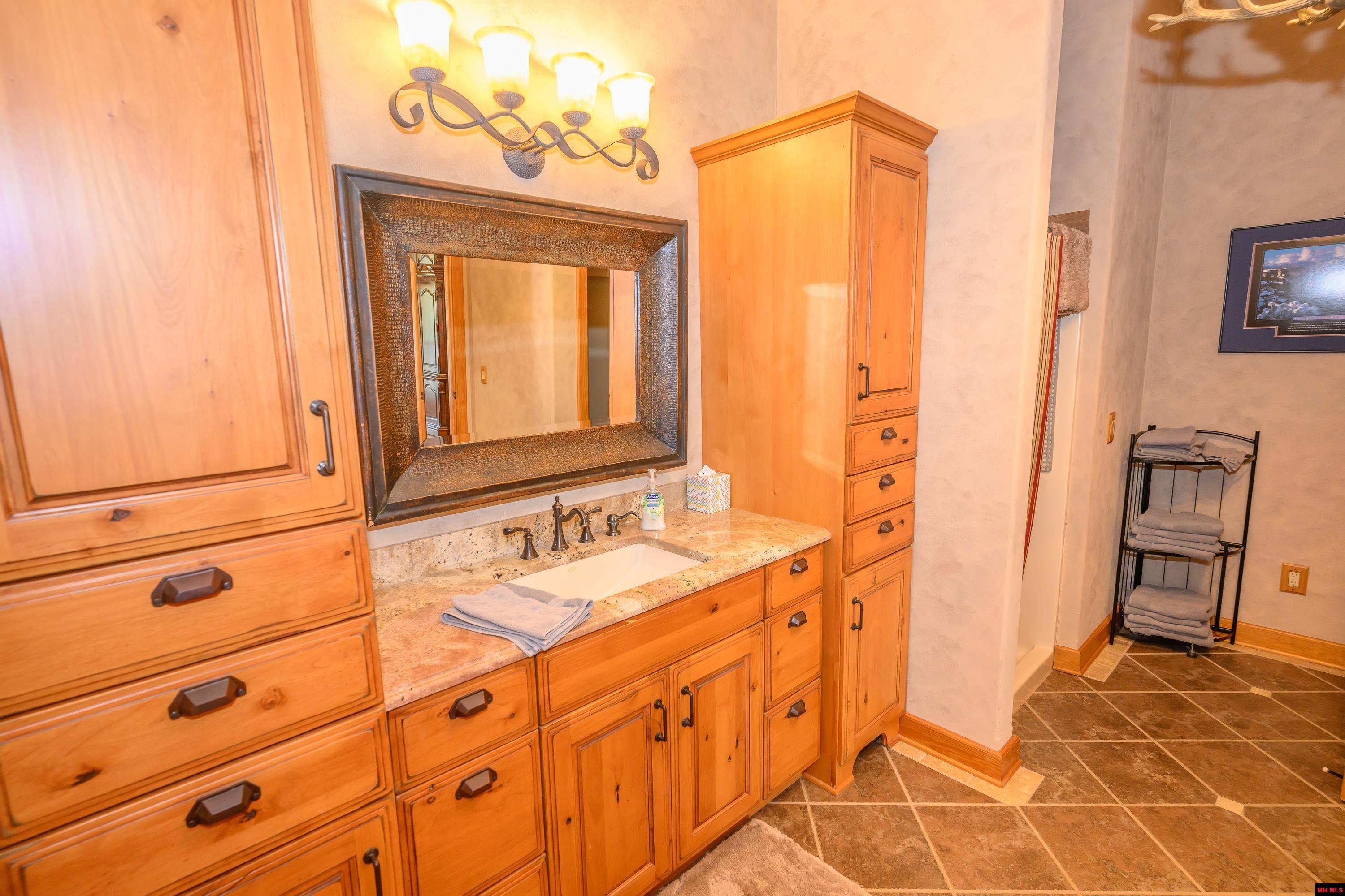 273 Golden Star Lane