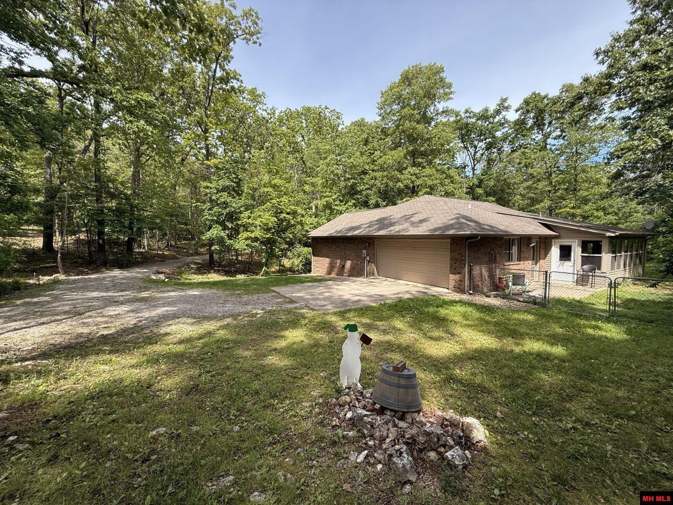 87 FLINTRIDGE COURT Mountain Home, AR 72653